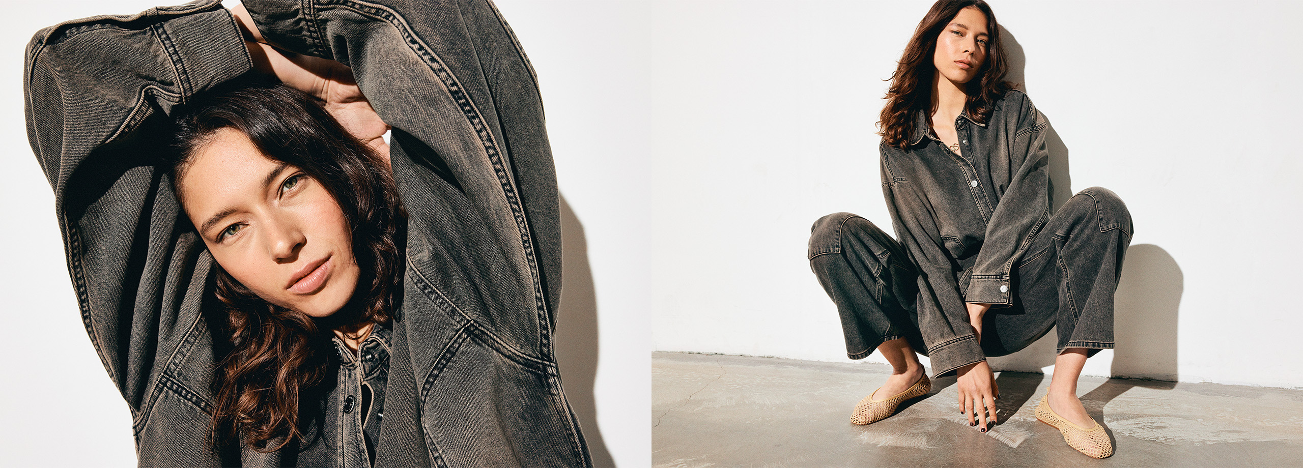 Kvinna i mörkgrå denimkläder