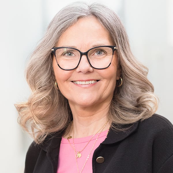 Portrait of Jeaneth Ahlm, employee representative and member of the Kappahl Group Board.