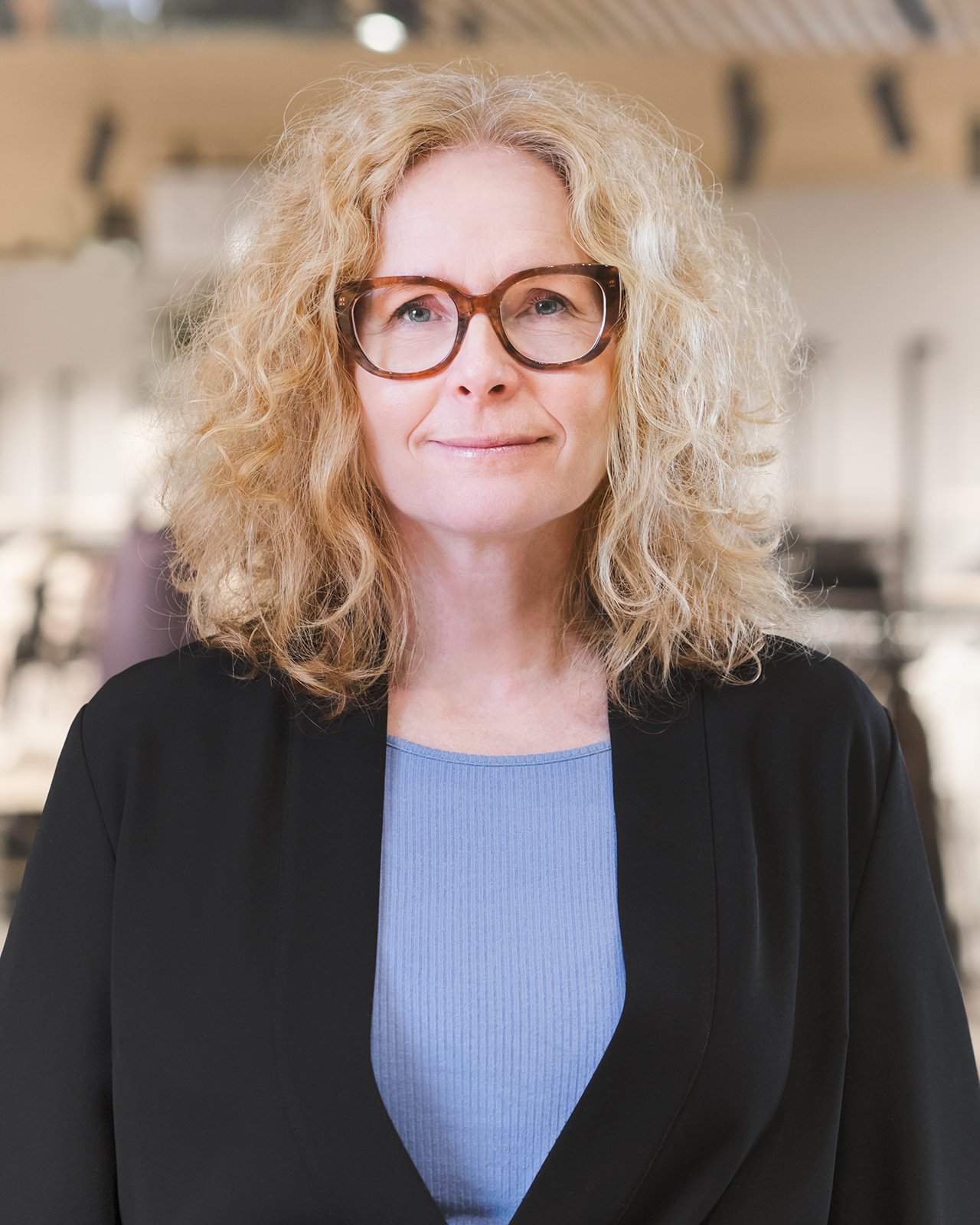 Portrait of Elisabeth Peregi, CEO of the Kappahl Group.