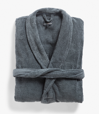 Symbol instrukcji prania do prasowania w niskiej temperaturze Symbol instrukcji prania do prasowania w średniej temperaturze Symbol prania do suszenia na wieszaku Symbol prania nie nadaje się do czyszczenia chemicznego Symbol instrukcji prania dla osób nieprasujących Symbol instrukcji prania: nie suszyć w suszarce bębnowej Symbol instrukcji prania do prania ręcznego lub w pralce w temperaturze maks. 30 stopni Symbol pielęgnacji podczas suszenia w suszarce bębnowej Symbol instrukcji prania do suszenia w suszarce bębnowej w niskiej temperaturze Symbol instrukcji prania do suszenia w suszarce bębnowej w normalnej temperaturze    Omlot top szary Etykieta z instrukcją prania na odzieży z czerwonym pierścieniem wokół numeru zamówienia Okrągły blat stołu z miarką krawiecką do pomiaru krawata Kopertowy top w kolorze jasnoszarym Królik wypchany w kolorze niebieskim i różowym Spodnie dziecięce w kamuflażu i kolorze szarym Szlafrok w kolorze niebieskim Szlafrok w kolorze beżowym Szlafrok w kolorze szarym