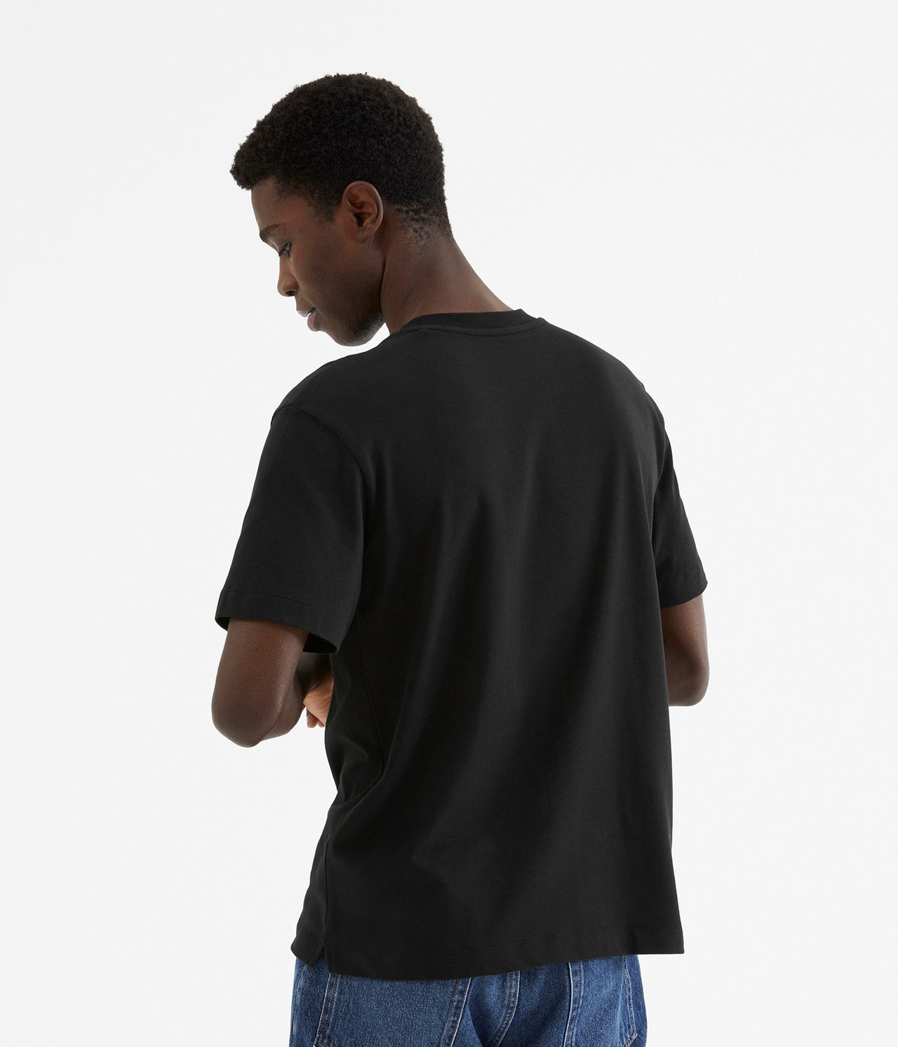 Loose fit -mallinen t-paita, jossa on pyöreä pääntie Musta - null - 3