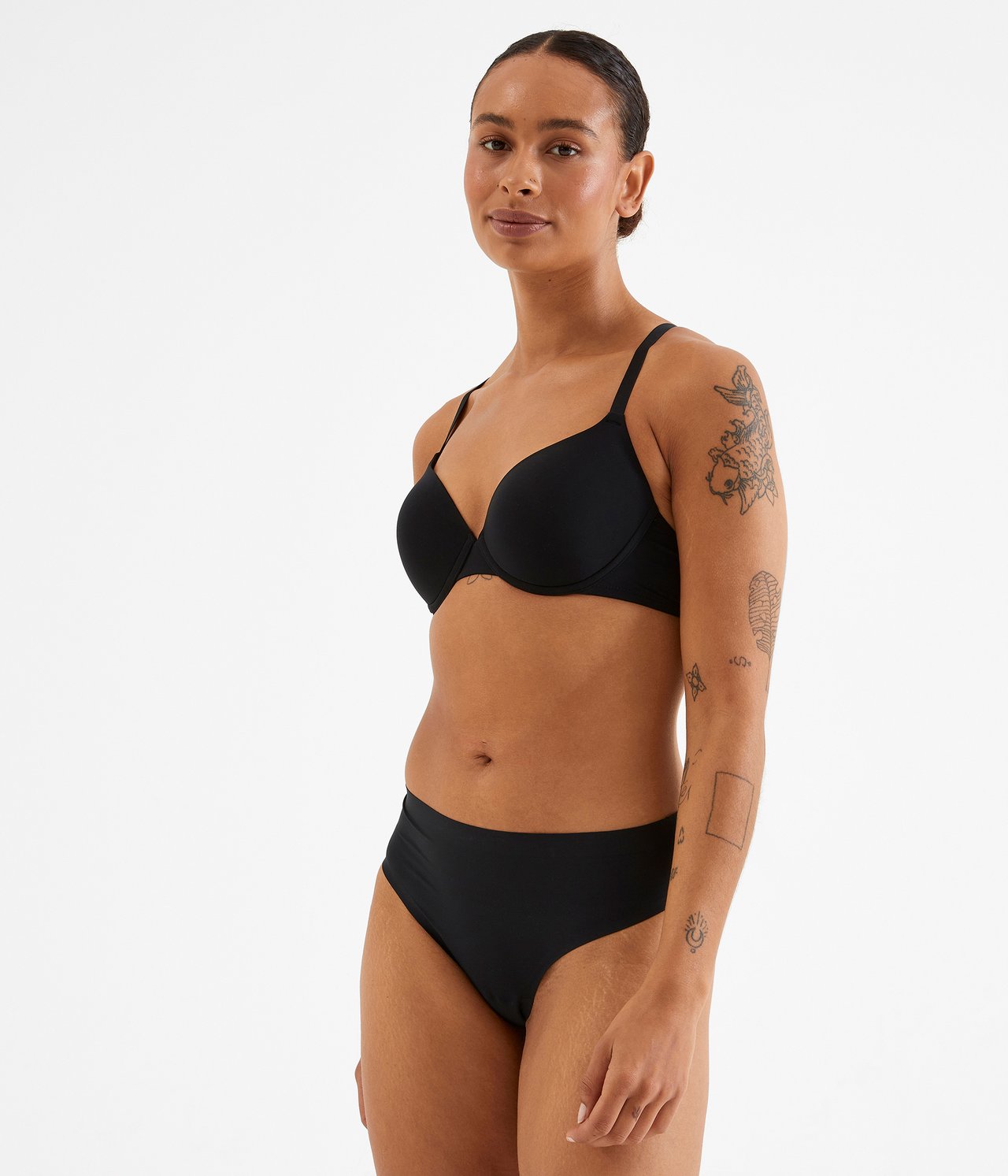 Seamless stringit - Musta - 1