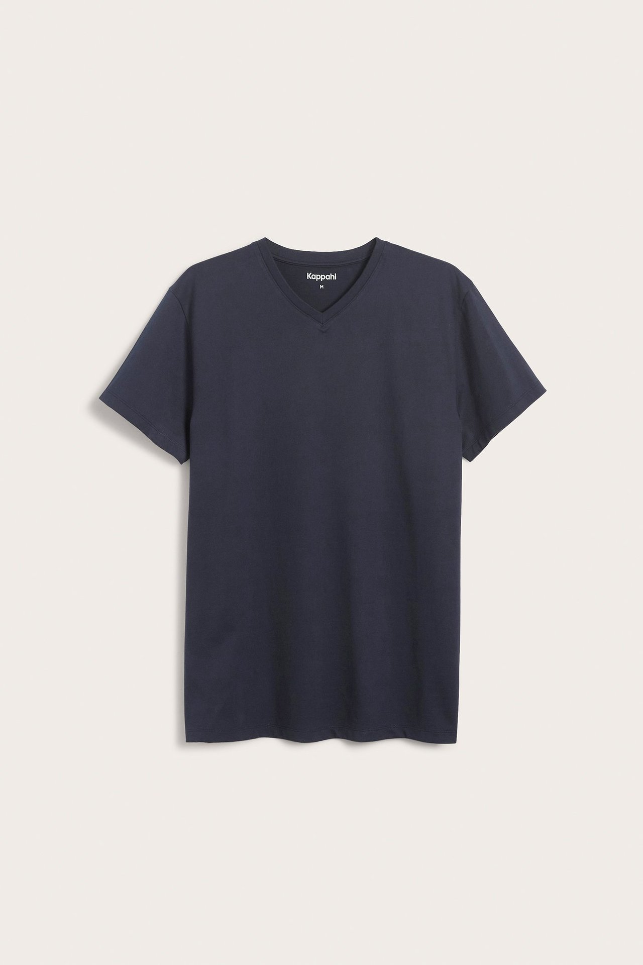 Edestä, tummansininen yksivärinen V-aukkoinen lyhythihainen puuvillapaita.