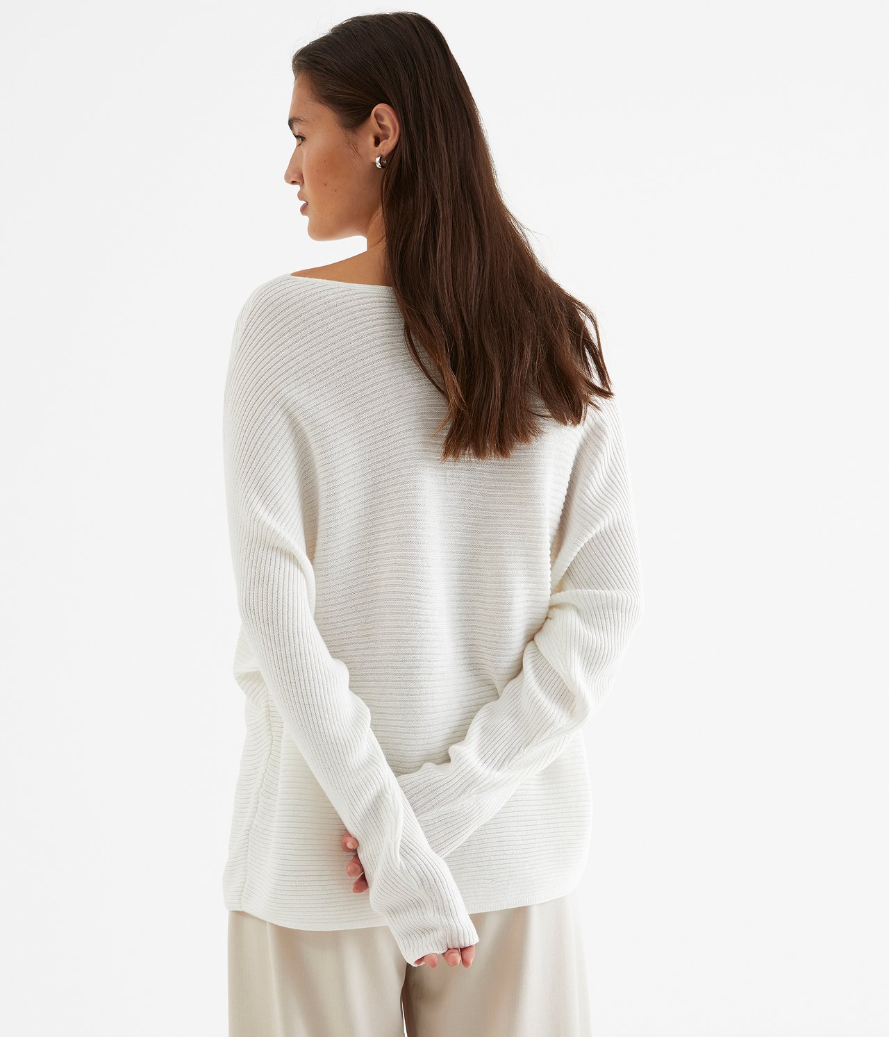Sweter z warkoczowym splotem - Offwhite - 8