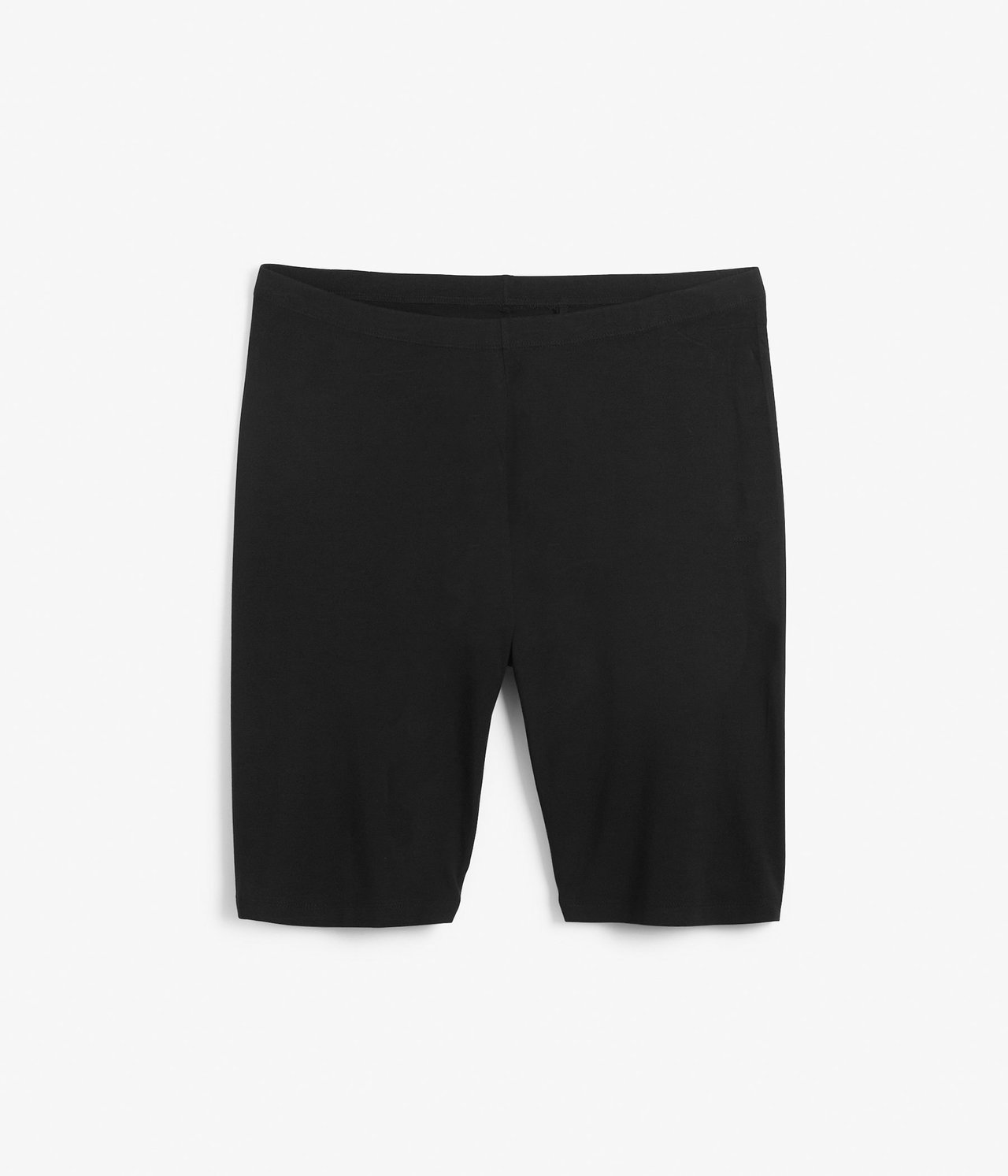 Widok z przodu czarnych, gładkich szortów kolarskich z dżerseju.