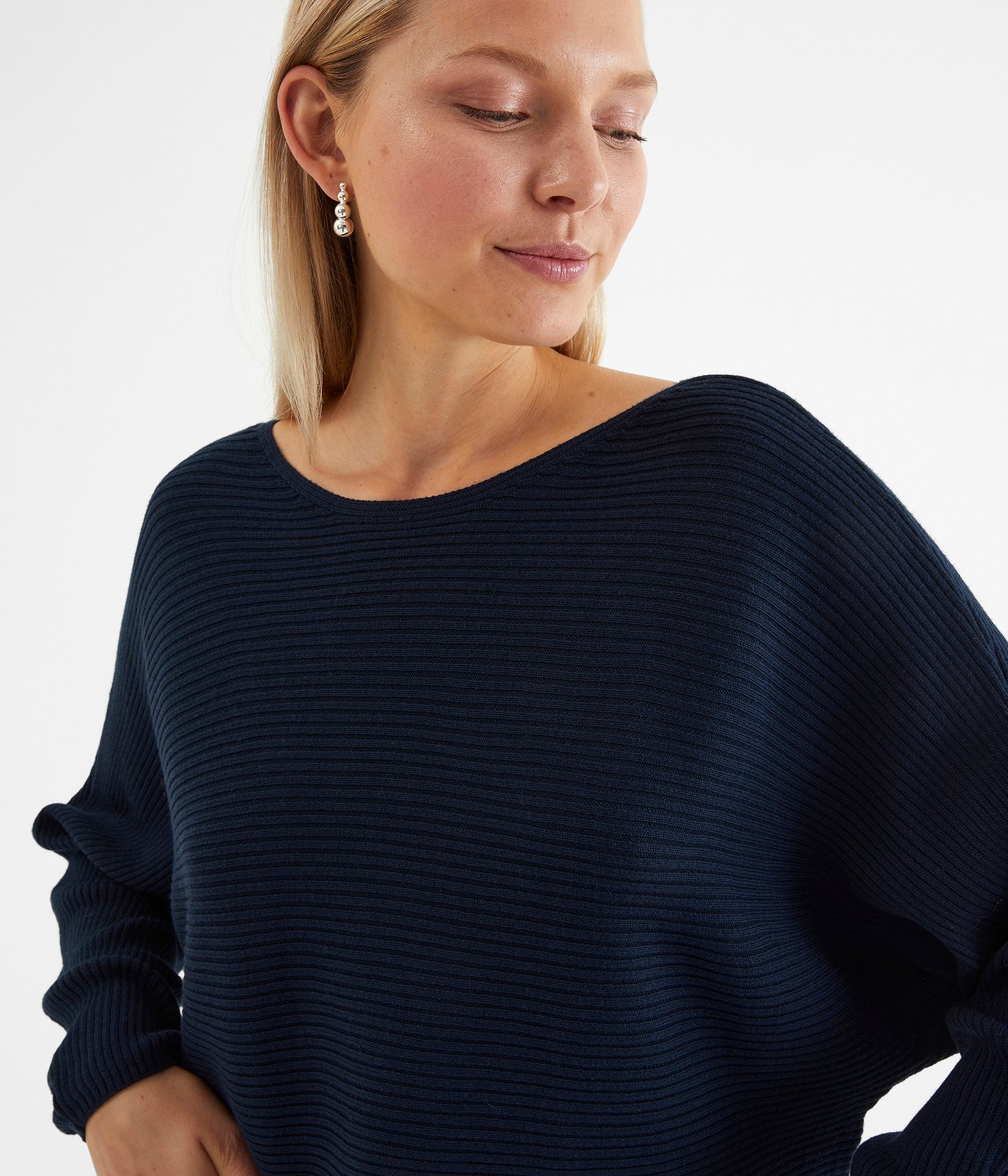 Sweter z warkoczowym splotem - Ciemnoniebieski - 2