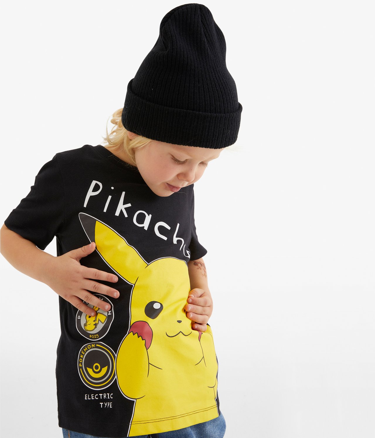 T-paita, Pikachu - Musta - 4