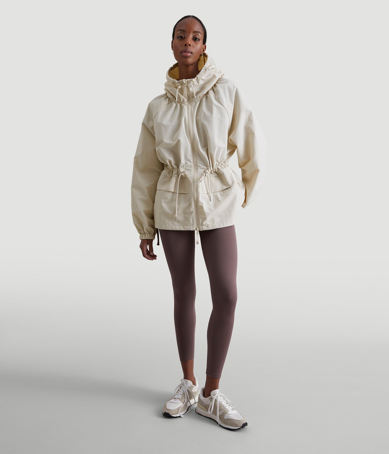Tunn funktionsjacka - Ljusbeige - 2