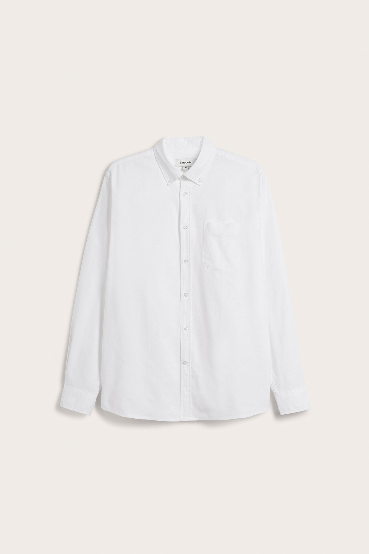 Widok z przodu: Męska biała koszula oxford z bawełny, regular fit, z kołnierzykiem button-down i kieszonką.