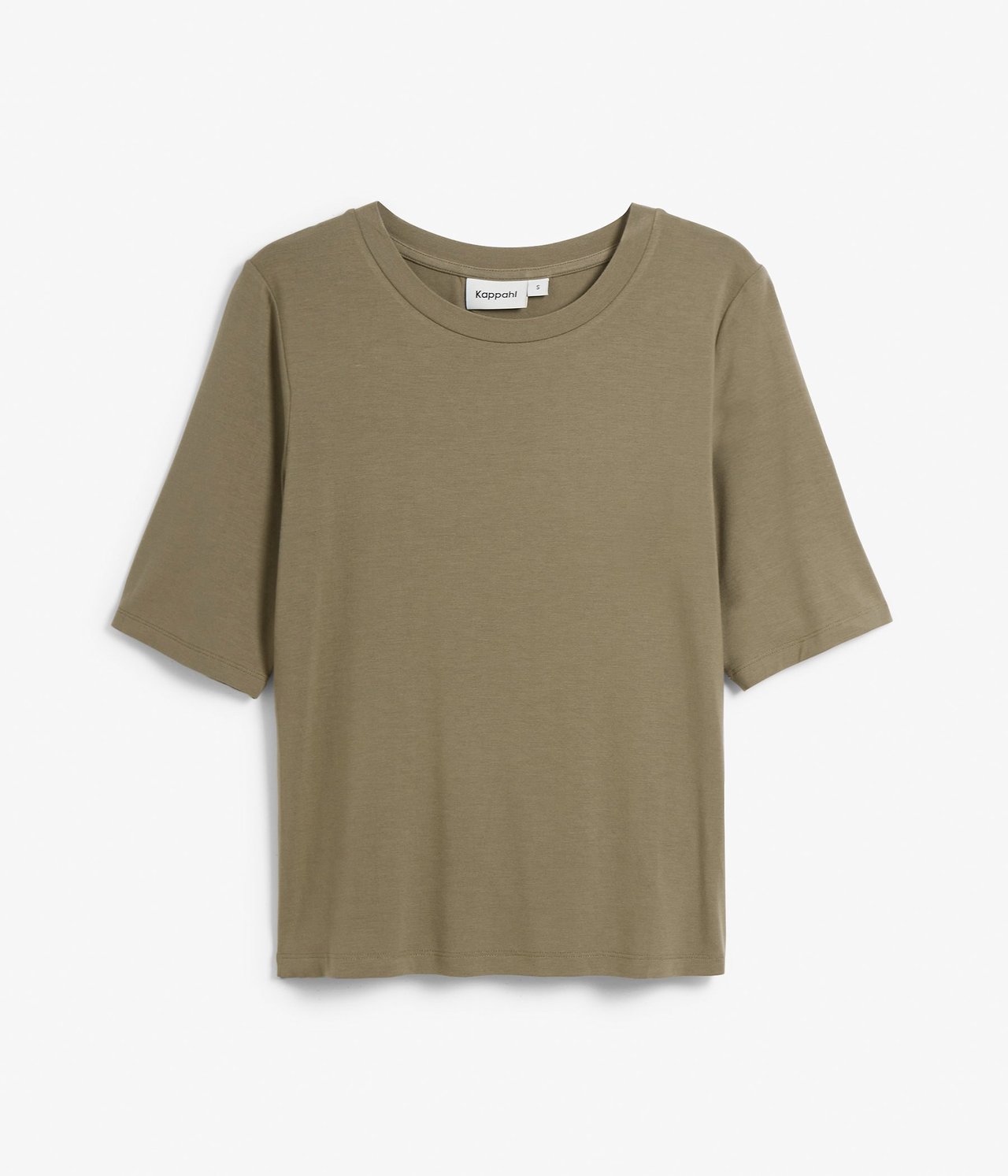 Forfra, en ensfarget brun kortermet t-skjorte med rund hals.