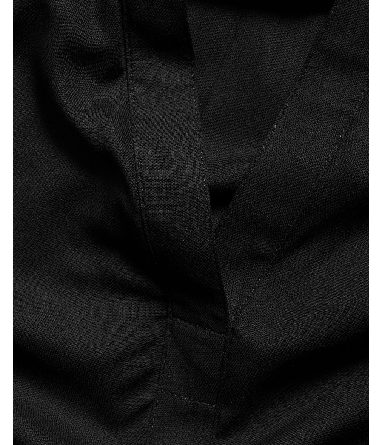 Bluzka z dekoltem w szpic - Czarne - 5