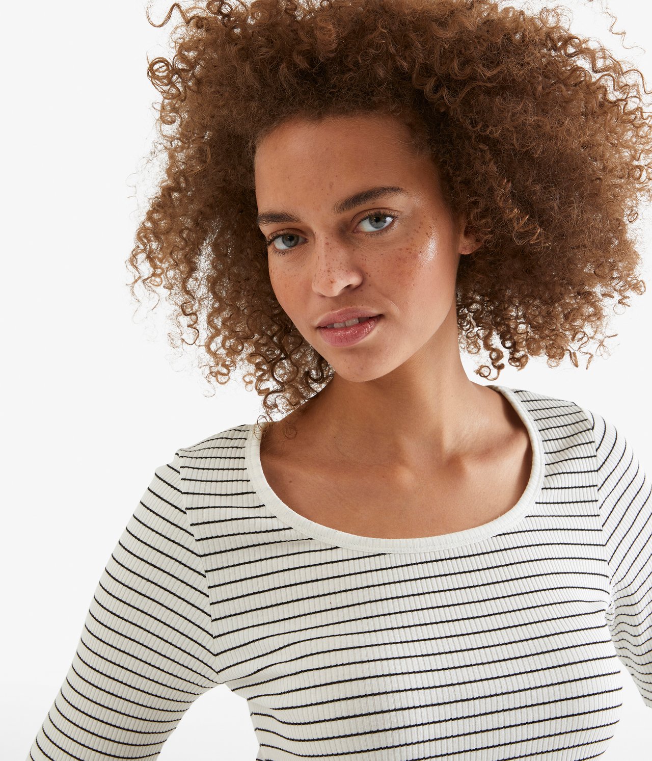 Ribbad topp med kort ärm - Offwhite - 3
