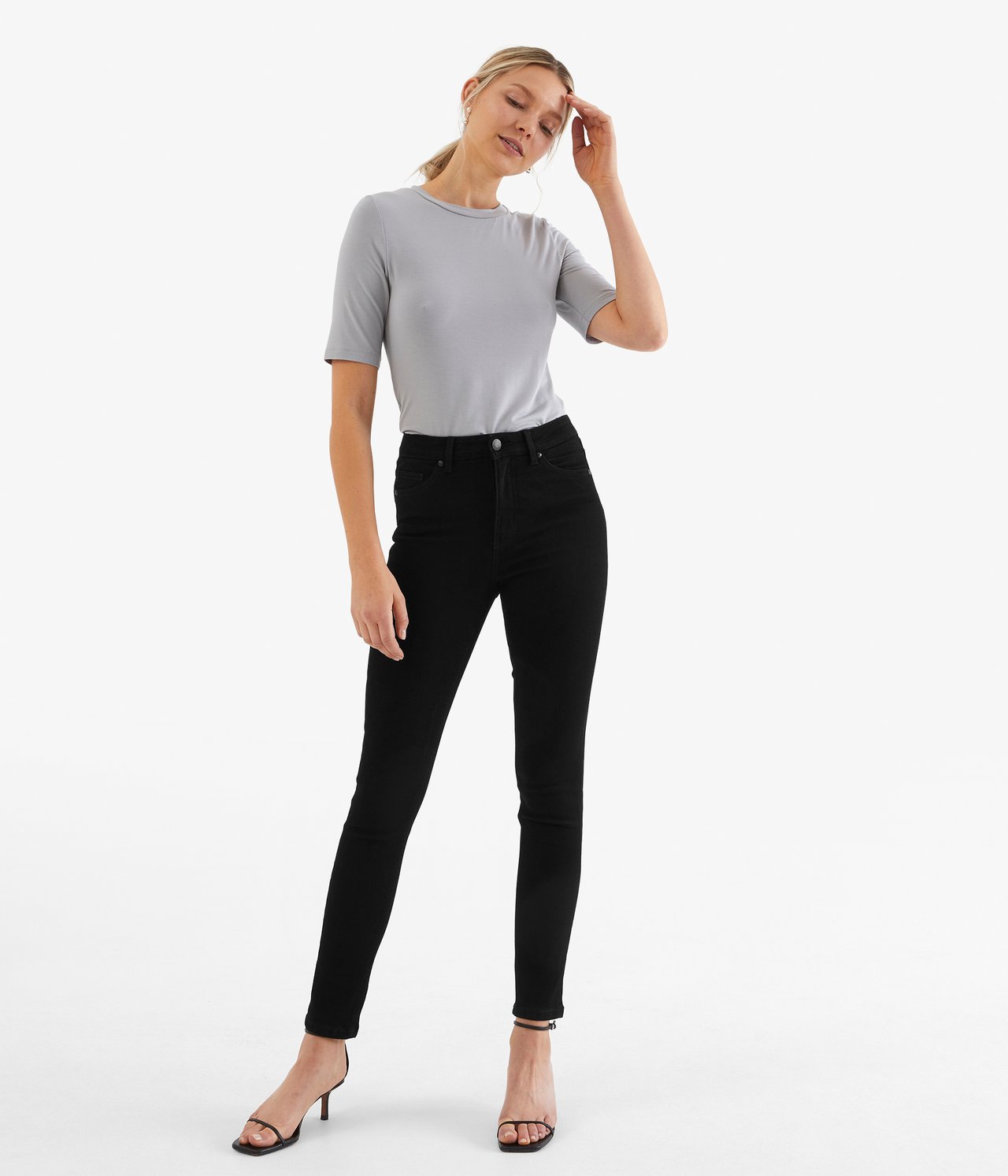 Embracing fit jeans High waist - Svart - 1