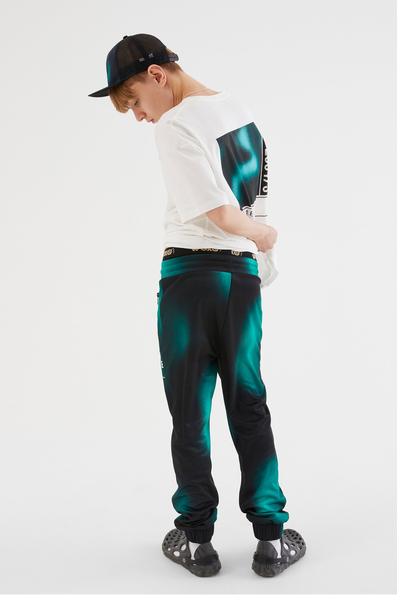 Spodnie dresowe we wzory, z WCT - Zielony - 3