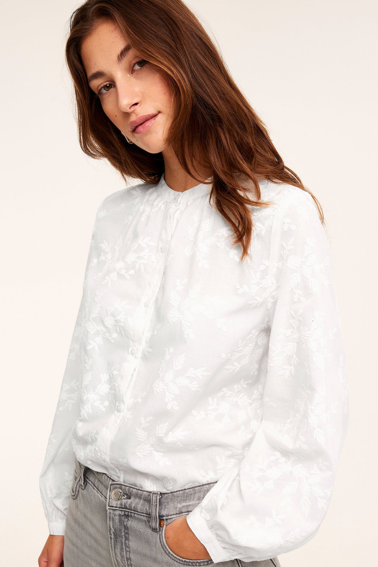 Blus med brodyr - Offwhite - 5