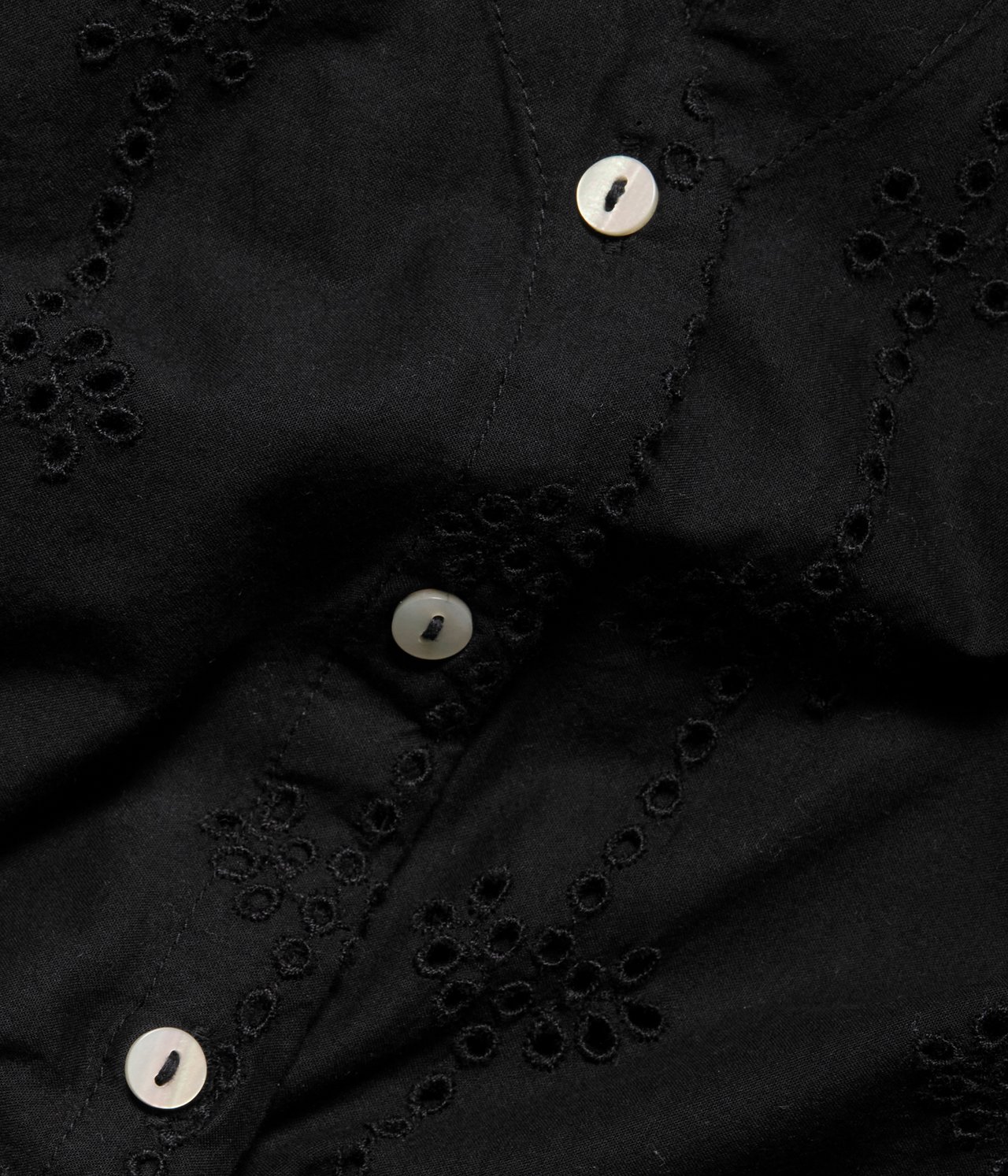 Bluzka z haftem - Czarne - 5