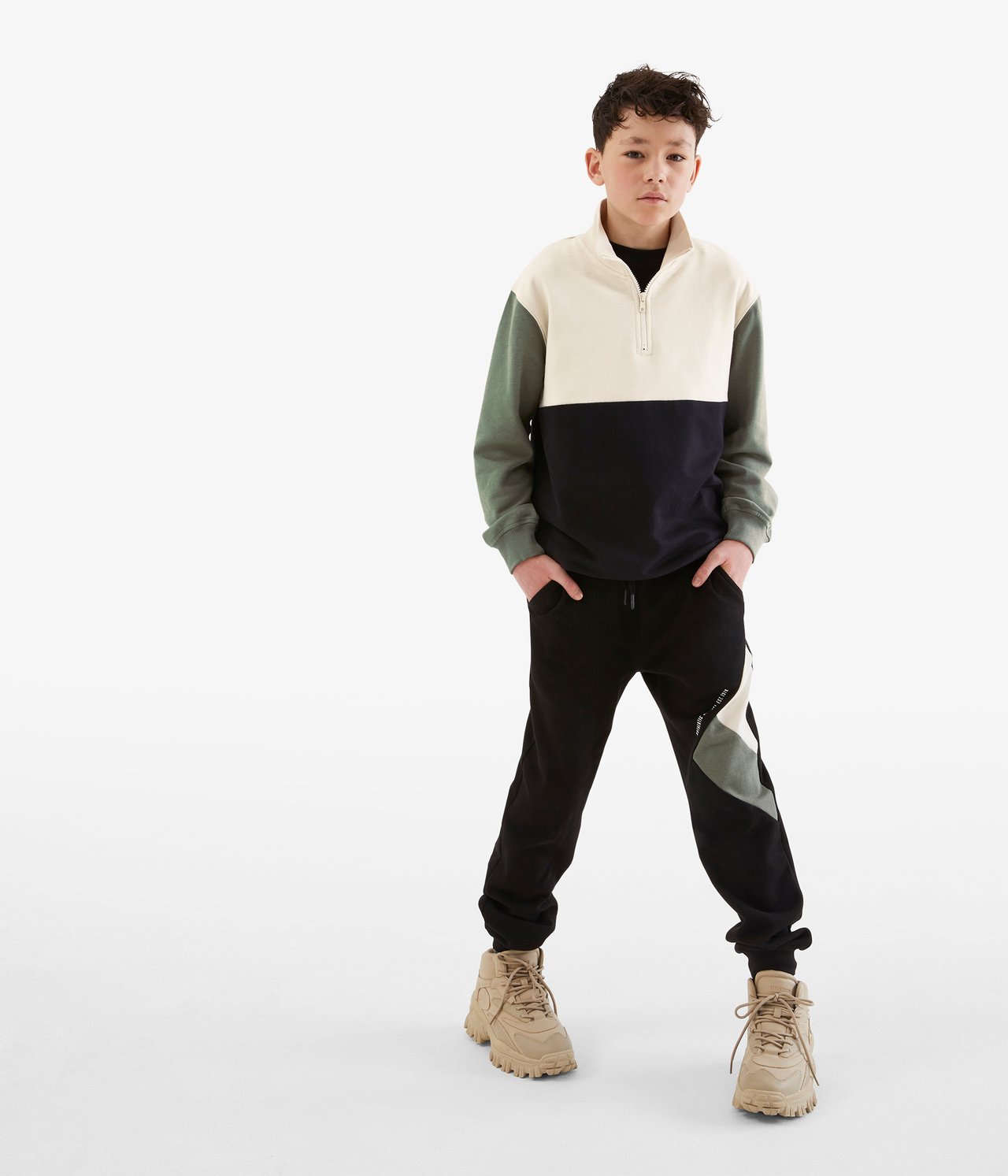 Sweatshirt med krage - Lys beige - 2
