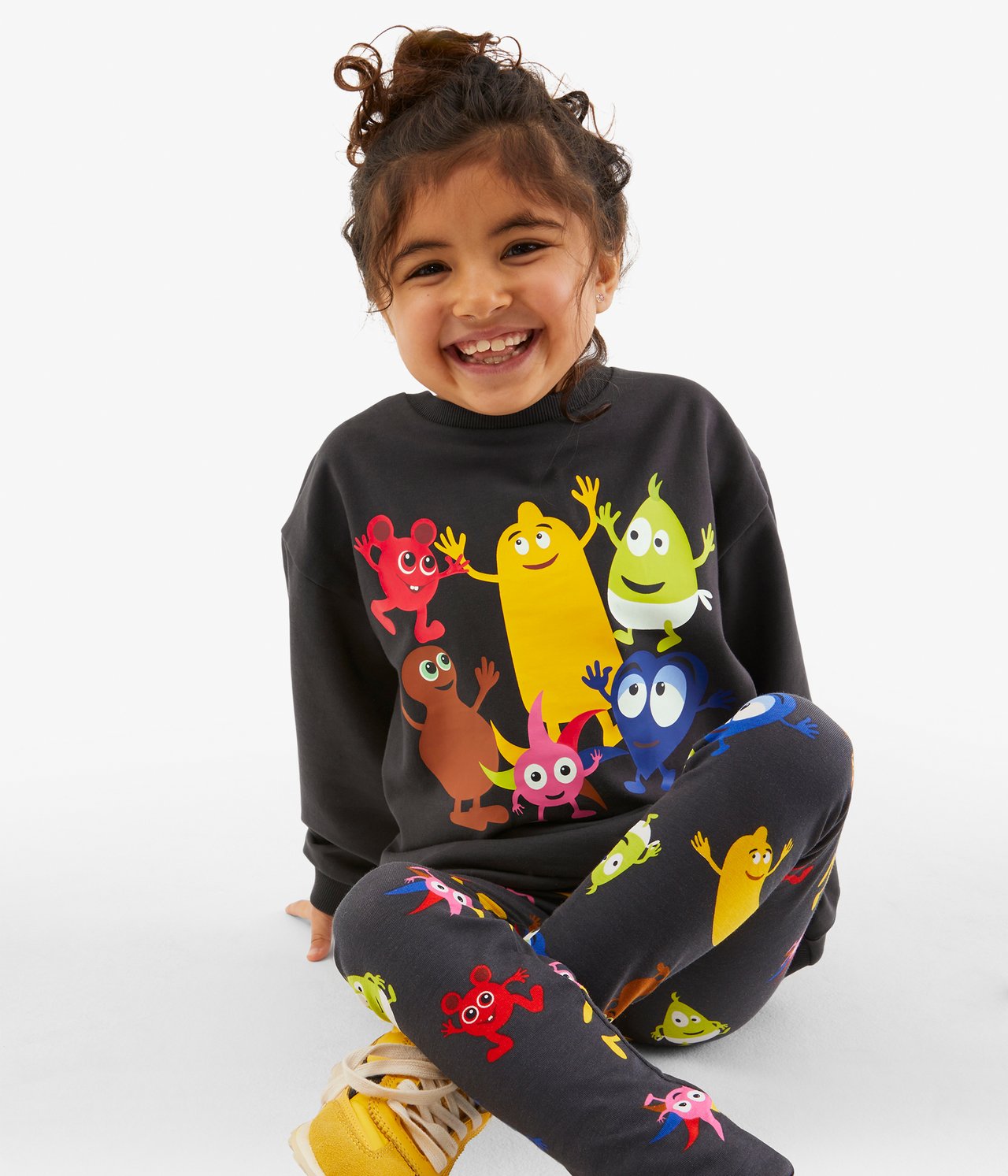 Sweatshirt med tryck - Musta - 3