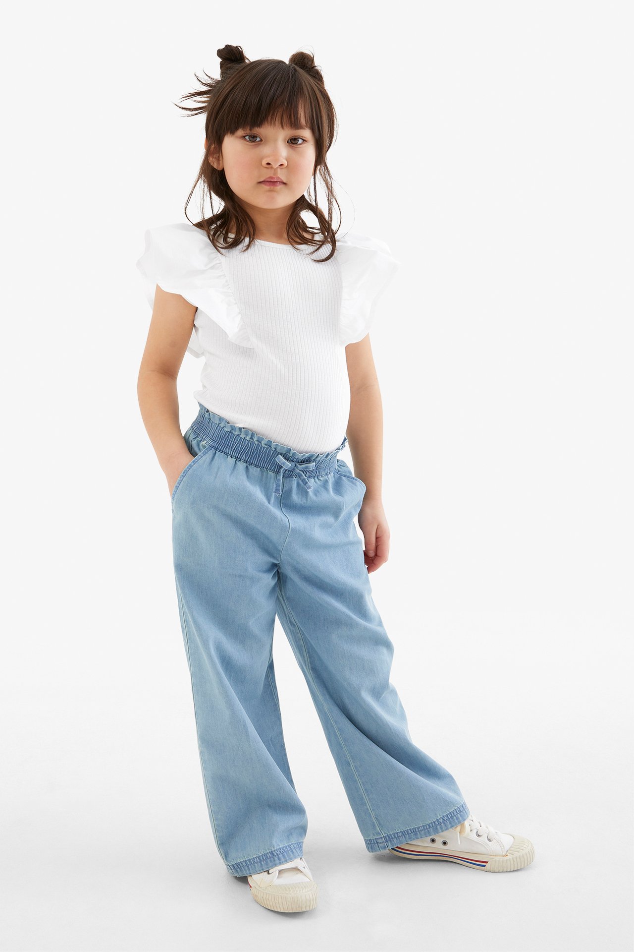 Top z falbanami - Offwhite - 2