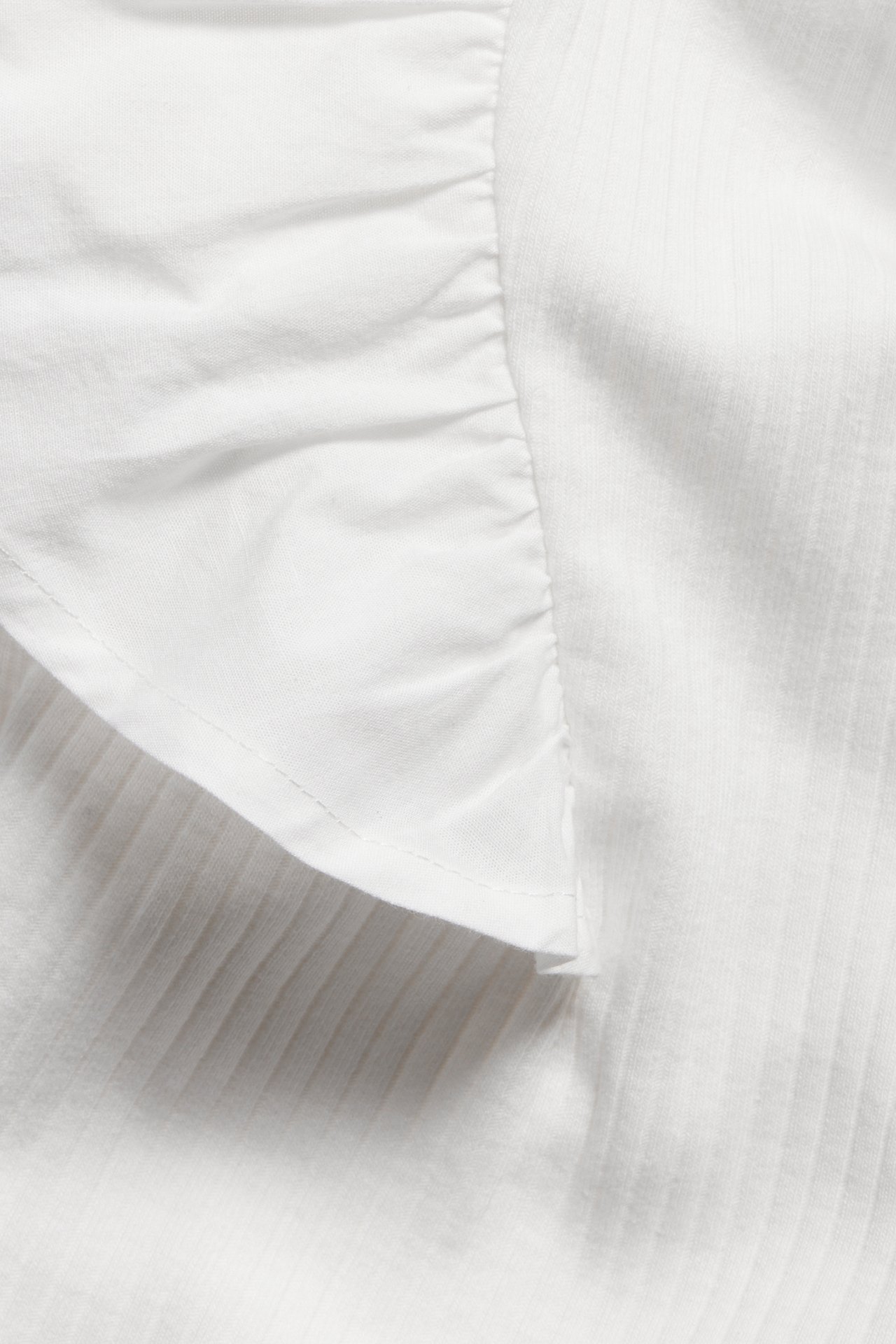 Top z falbanami - Offwhite - 5