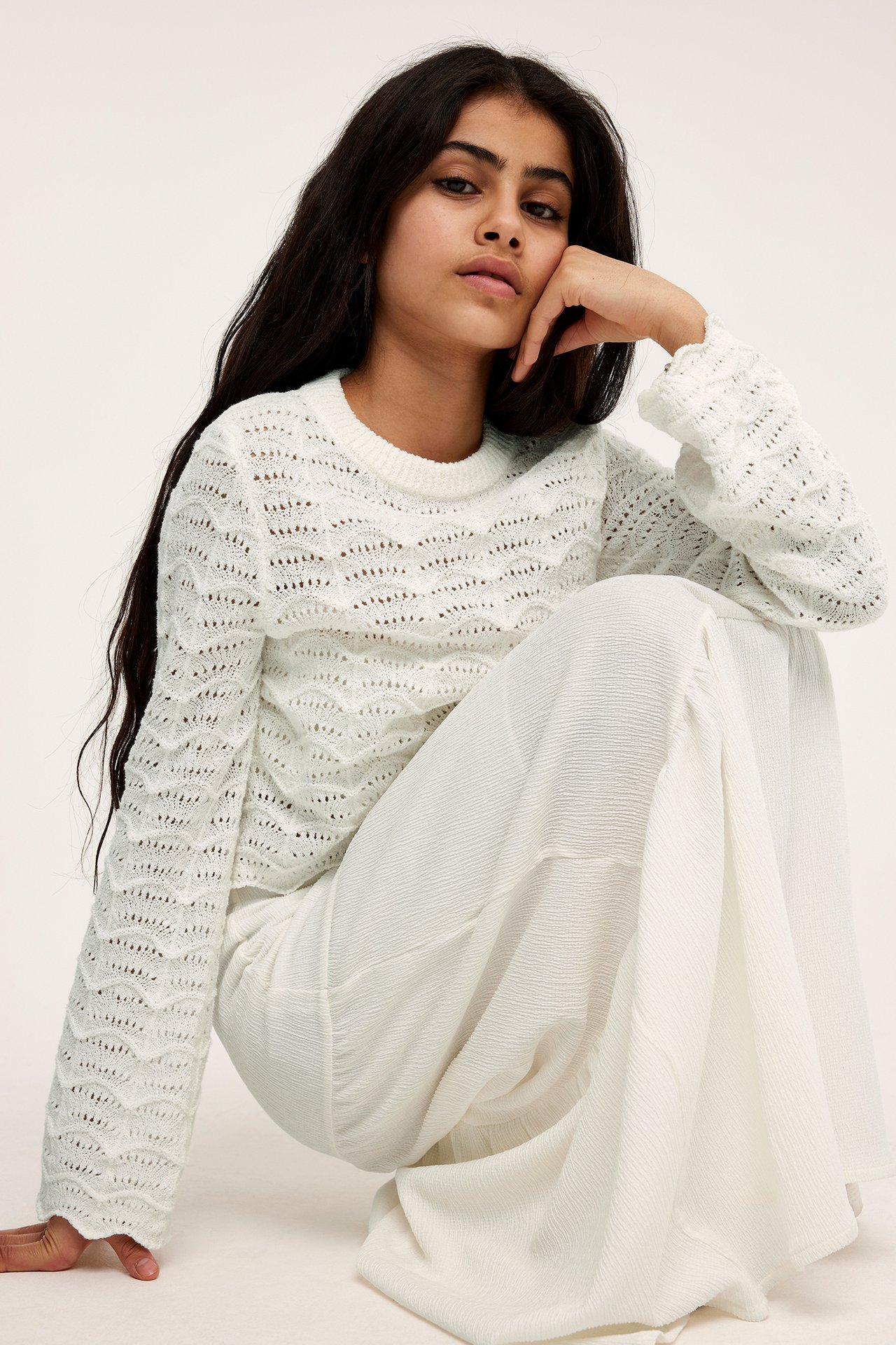 Sweter zrobiony na szydełku - Offwhite - 1