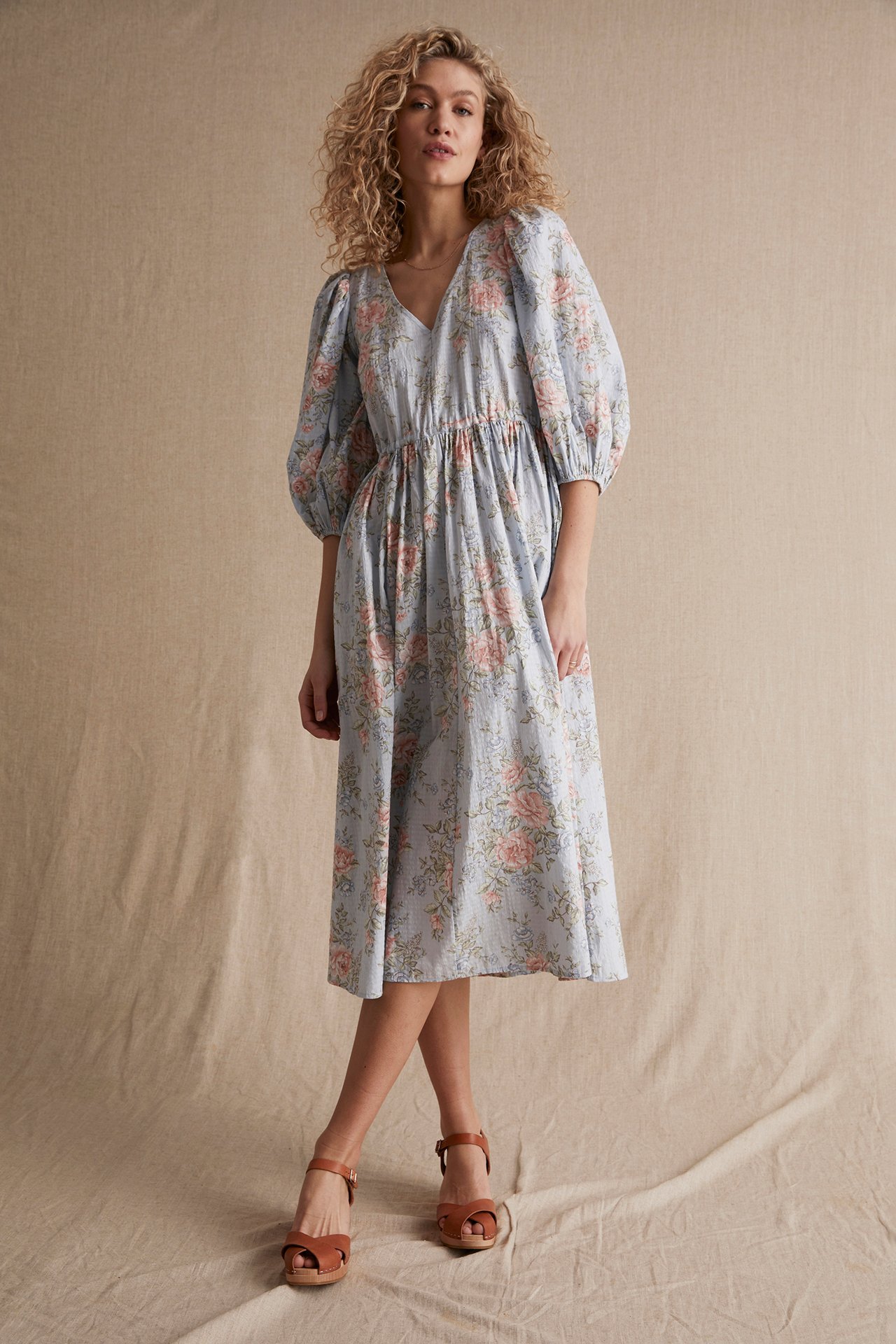 Newbie Woman -malliston kukkakuvioinen mekko - Vaaleansininen - 181cm / Storlek: S - 4