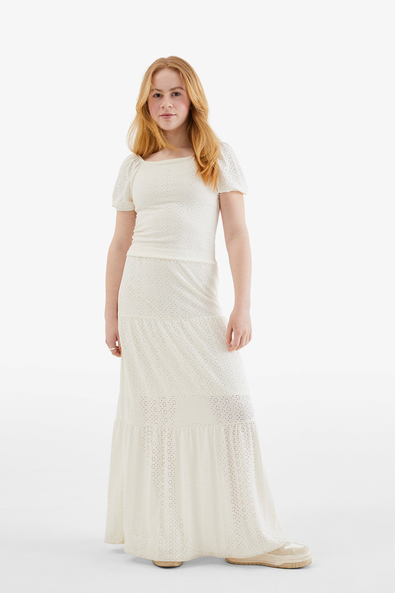 Topp med broderie anglaise Offwhite - null - 1