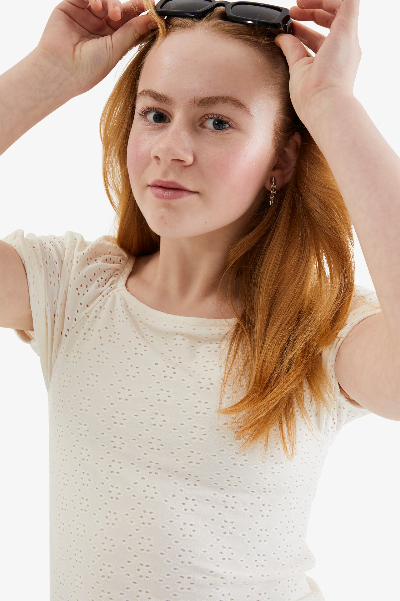 Topp med broderie anglaise - Offwhite - 1