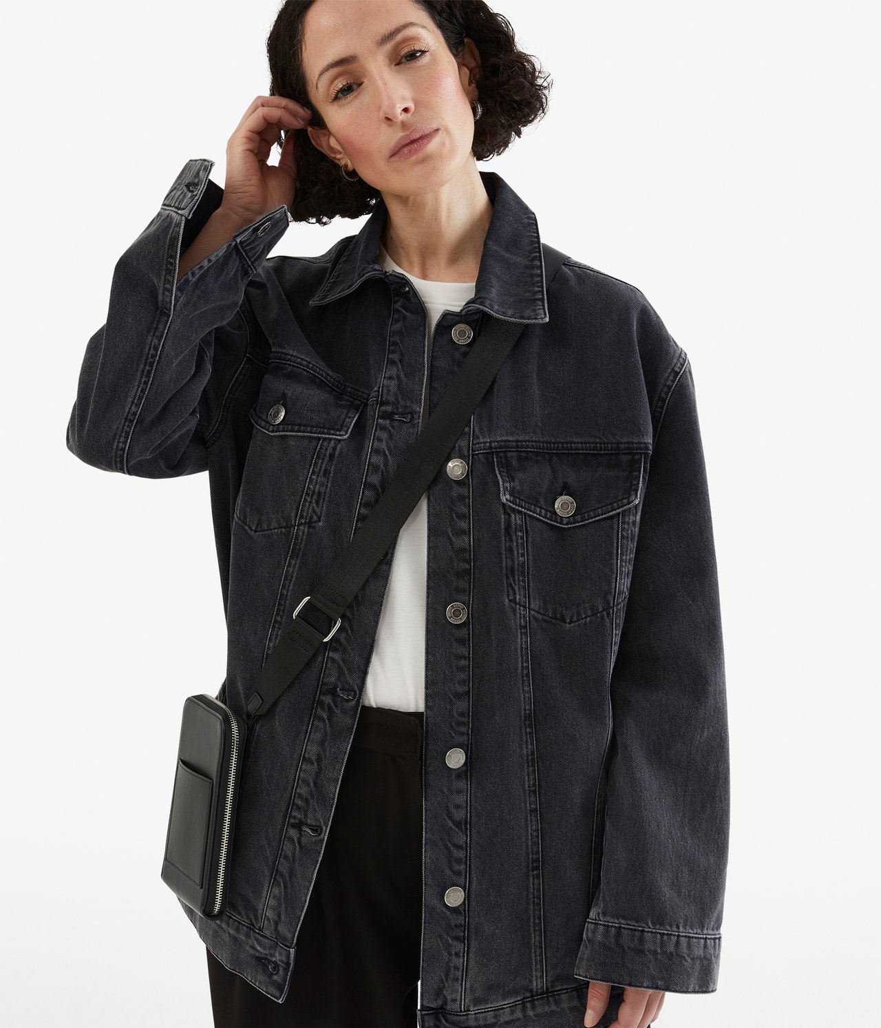 Farkkupusero - Pesty musta denim - 2