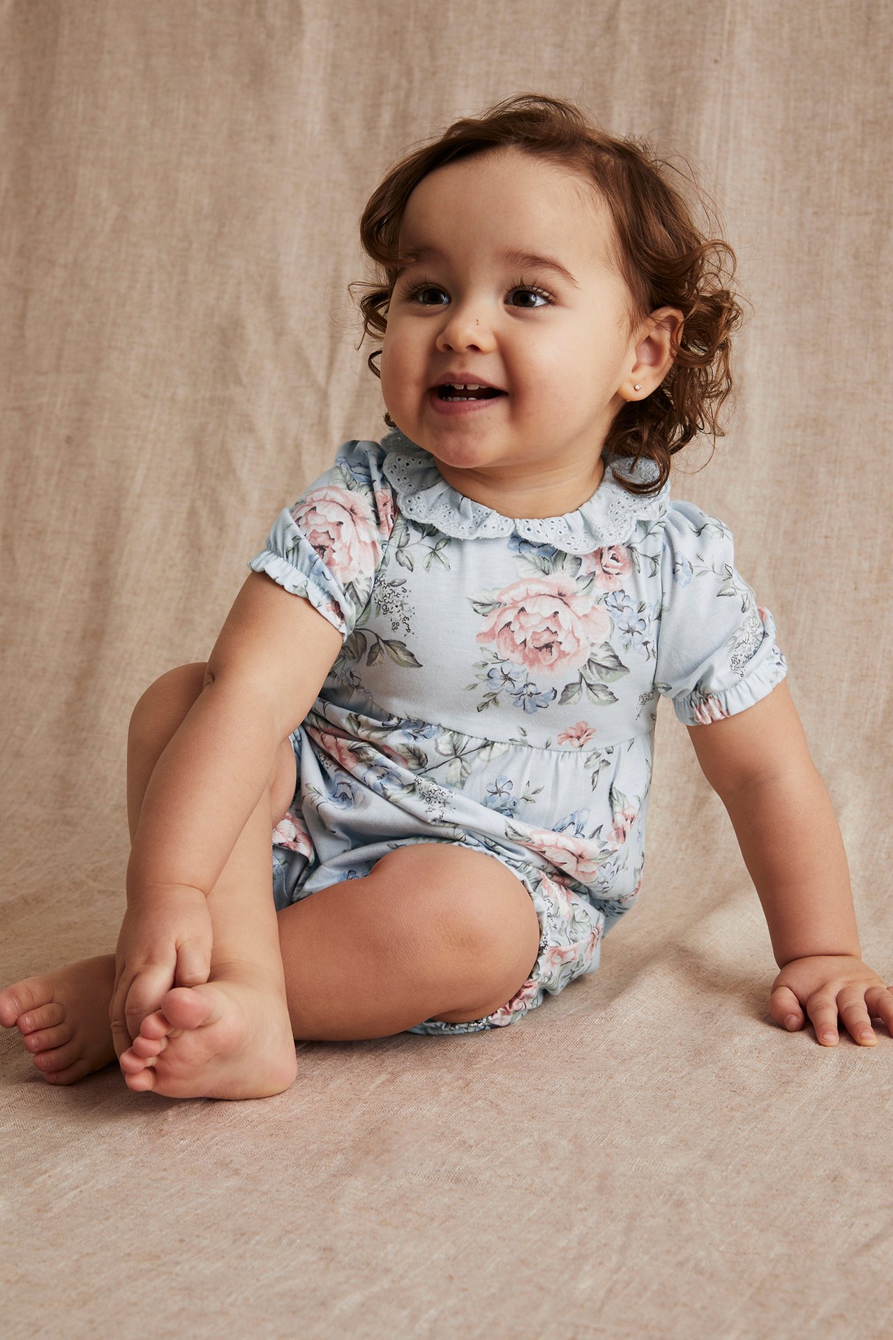 Blomstrete babyjumpsuit - Lyseblå - 1