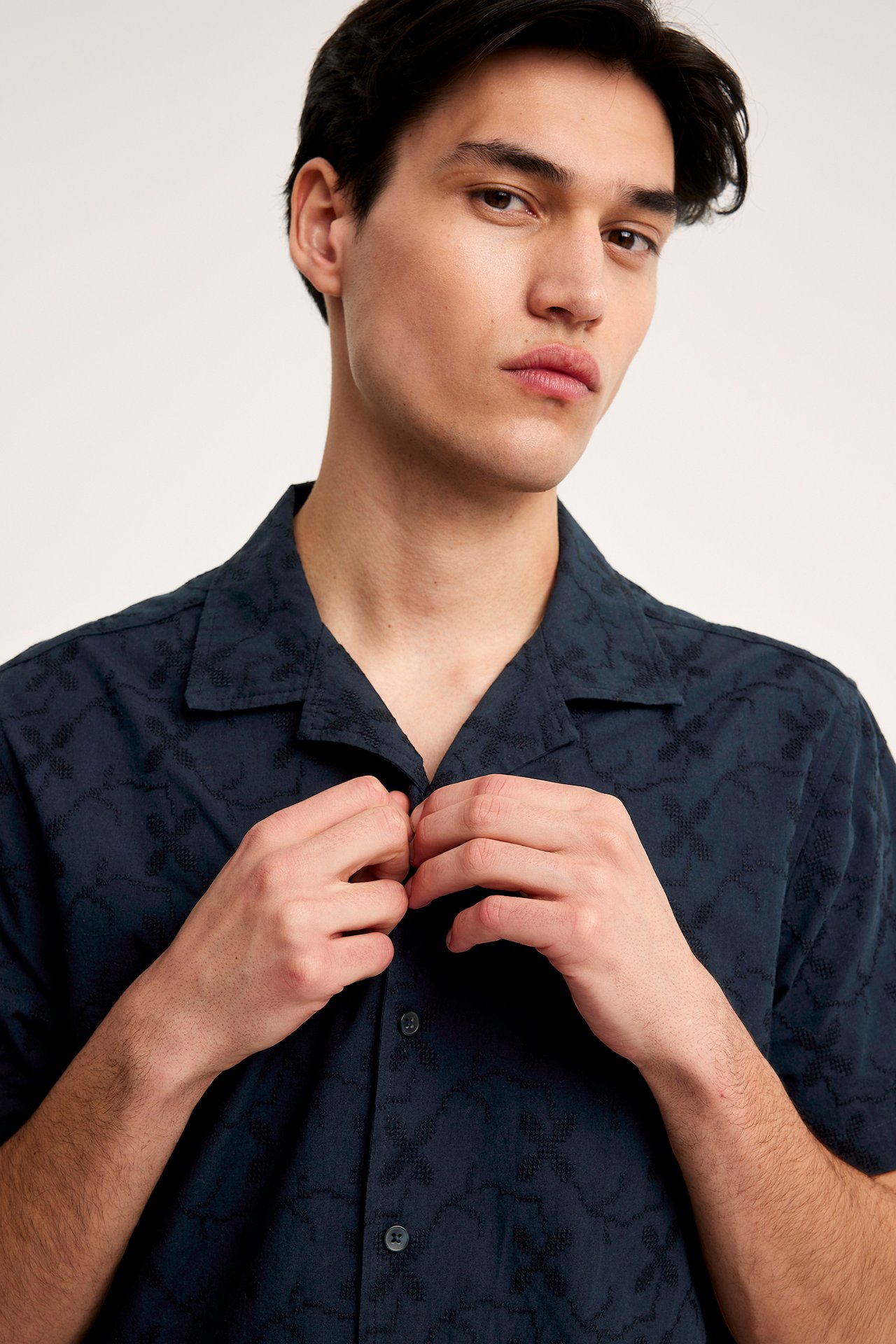Resortskjorte med brodering - Mørkeblå - 189cm / Storlek: M - 2