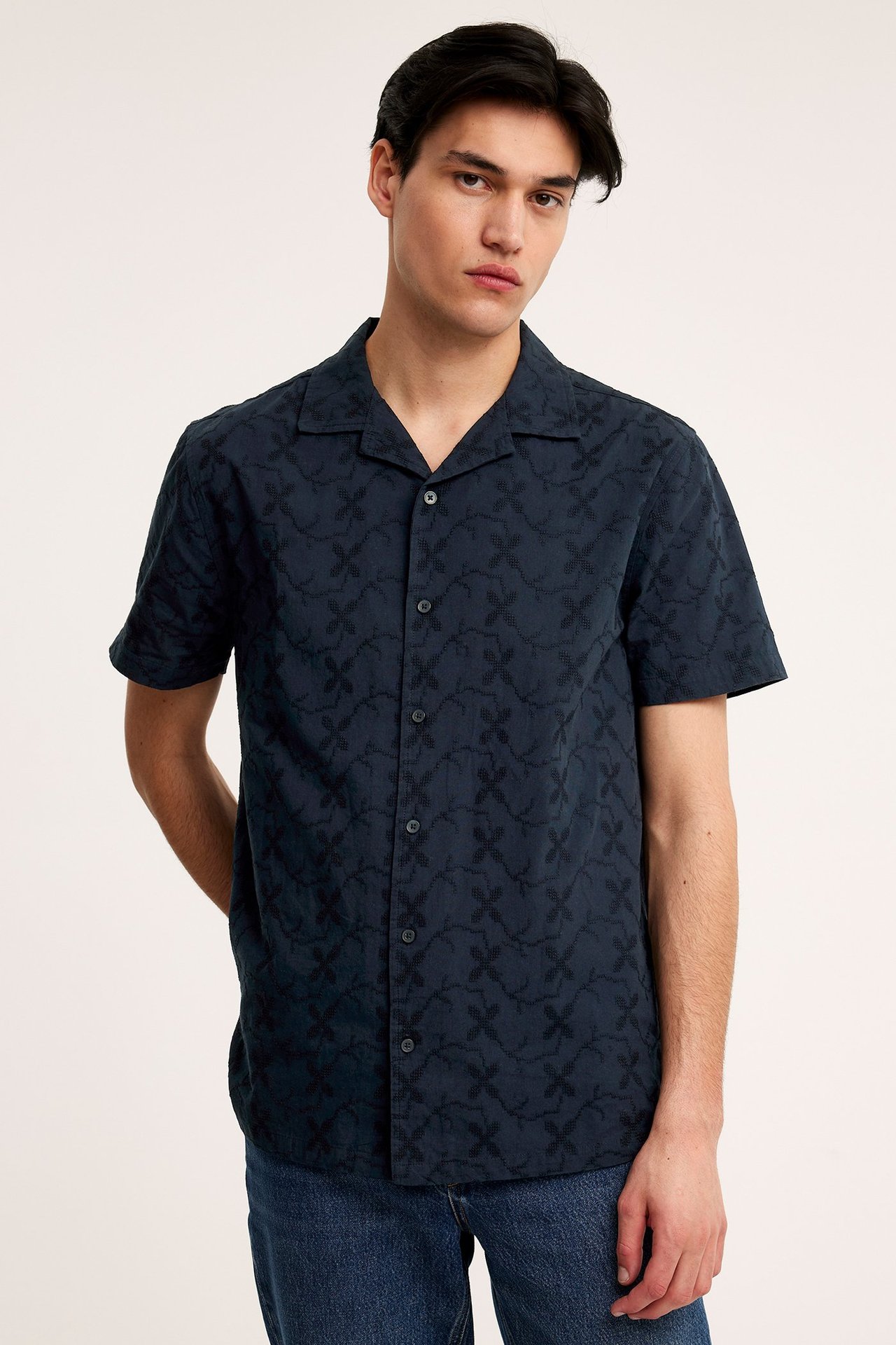 Resortskjorta med brodyr - Mörkblå - 189cm / Storlek: M - 1