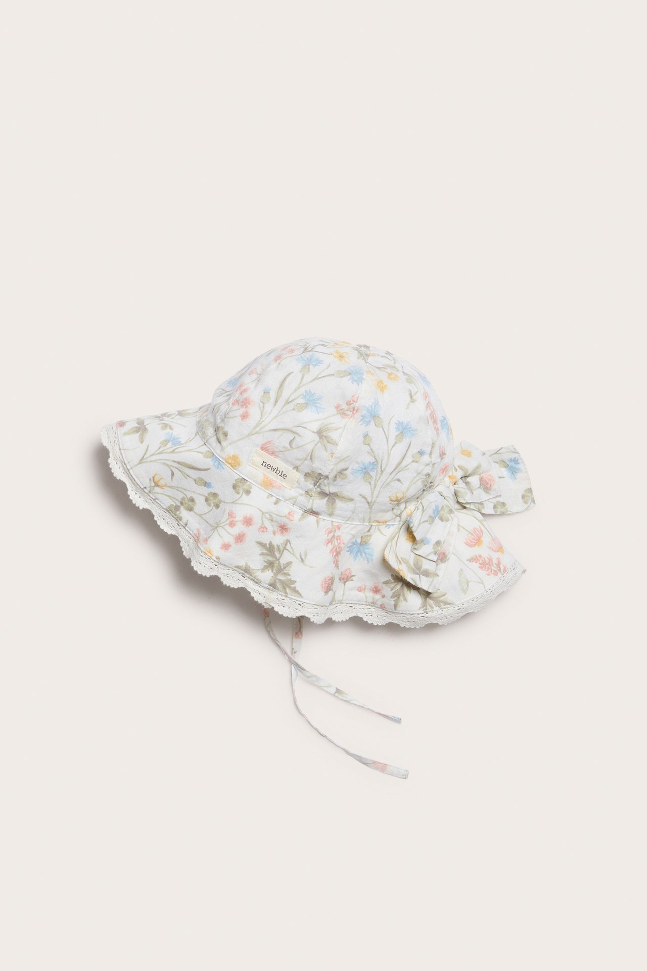 Kapelusz przeciwsłoneczny w kwiaty - Offwhite - 1