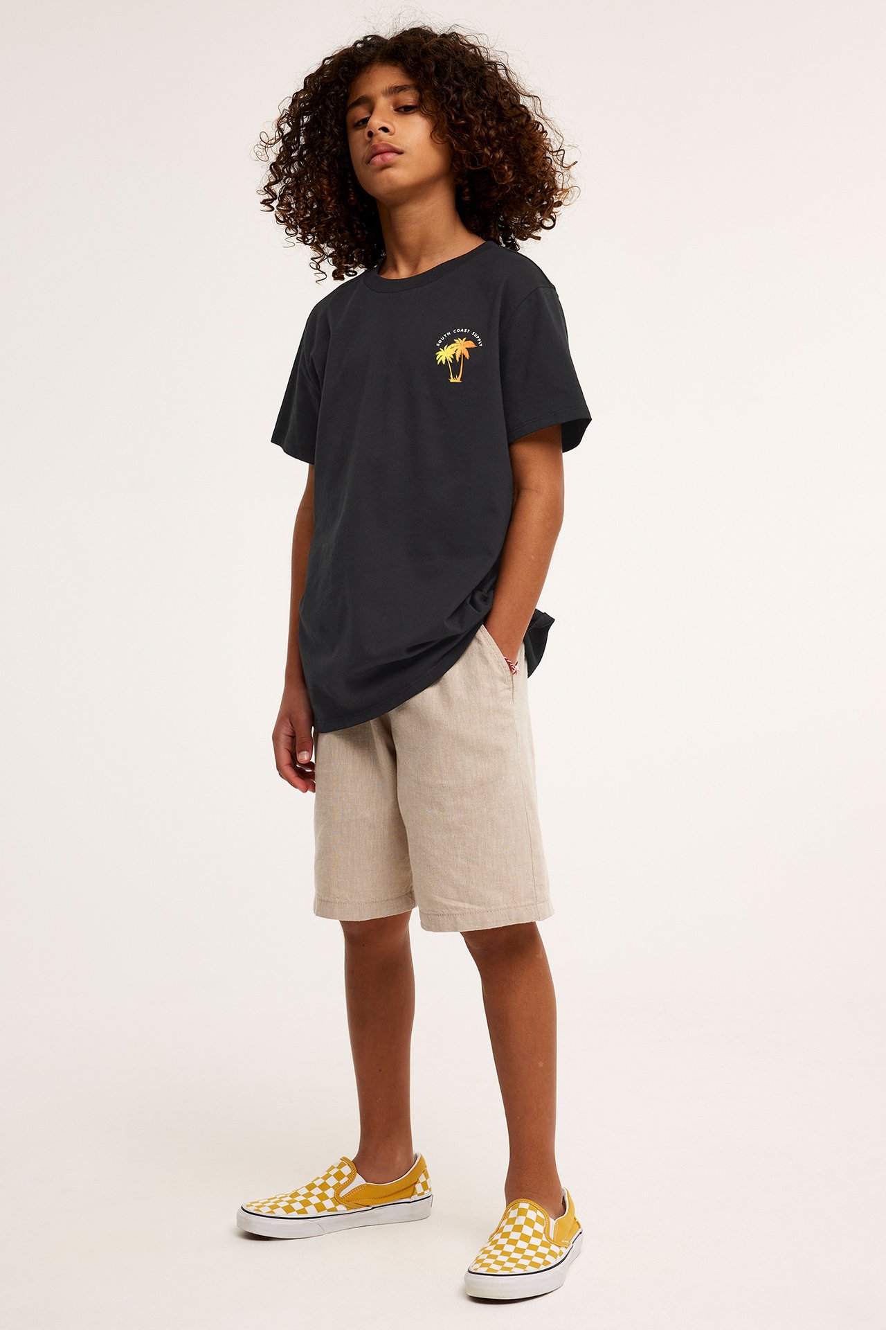 T-shirt z nadrukiem na plecach - Czarne - 2