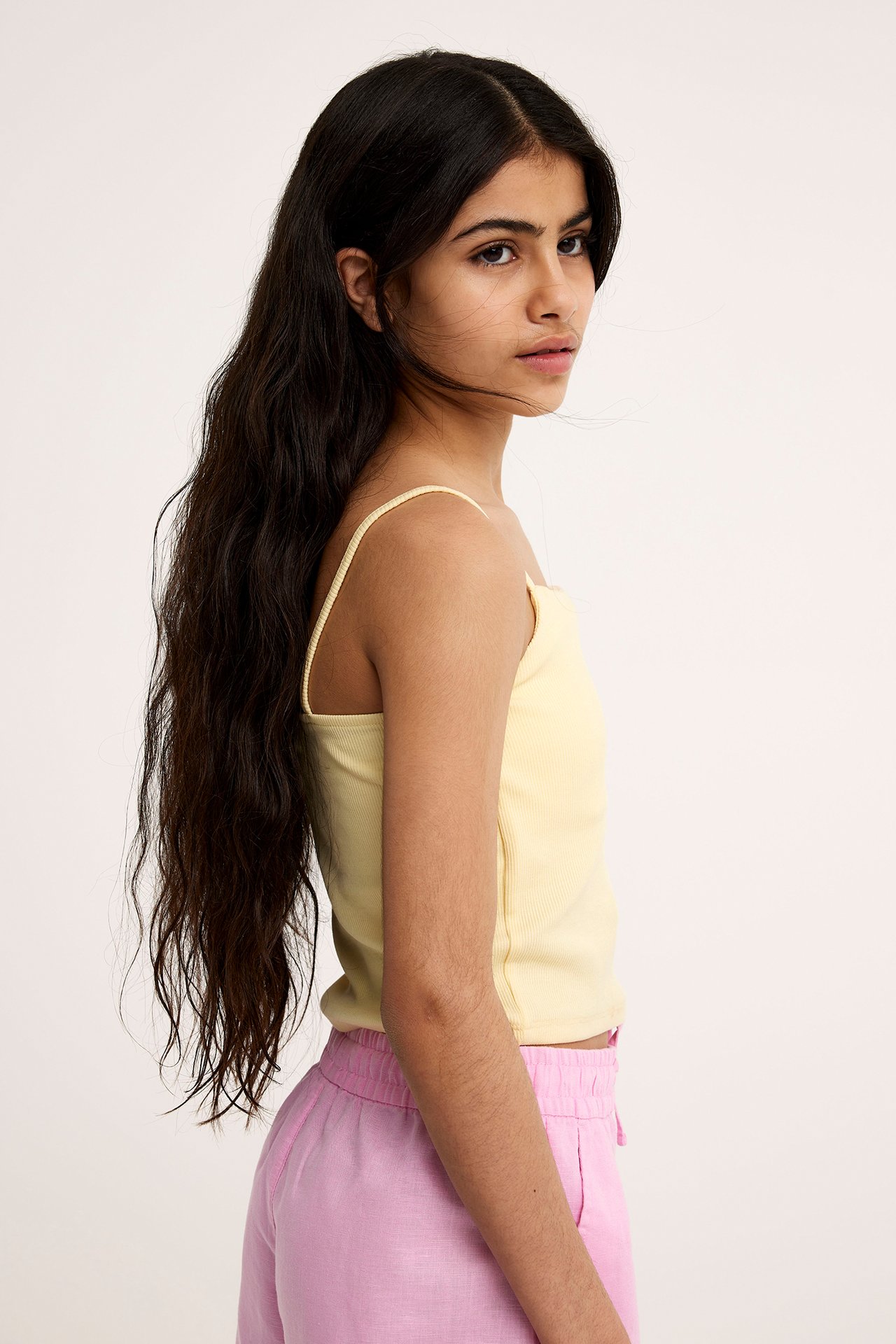 Ribattu toppi - Vaaleanbeige - 4