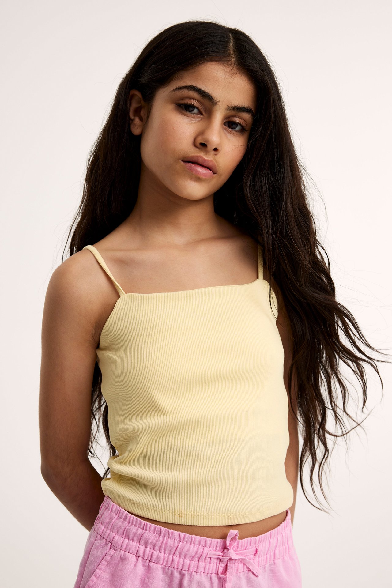 Ribattu toppi - Vaaleanbeige - 3