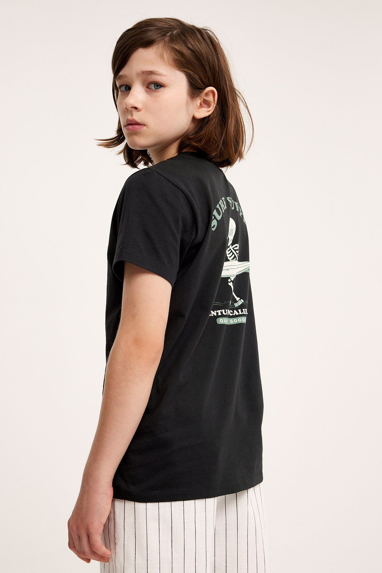 T-shirt med tryck på ryggen - Svart - 1