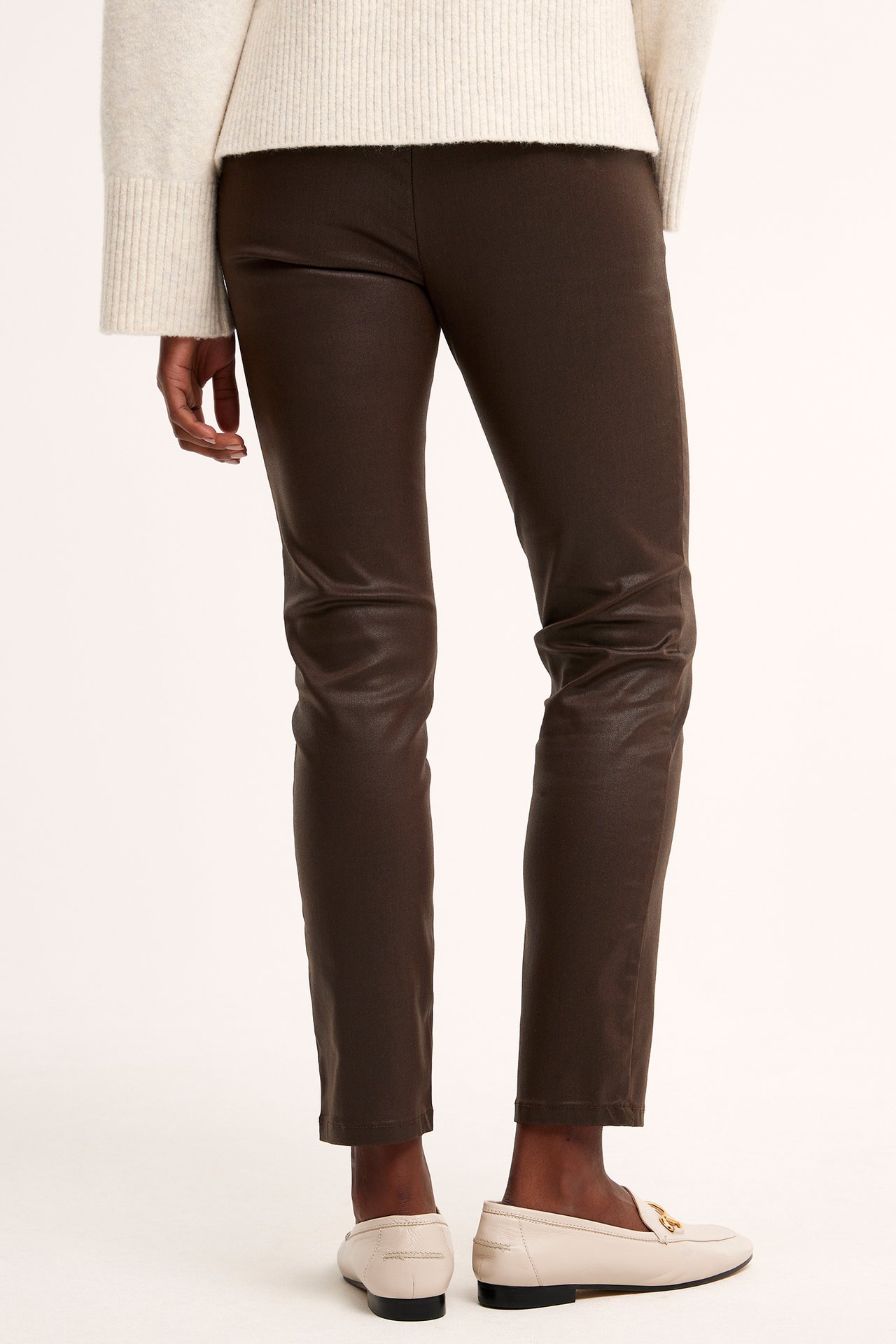Leggings i skinnimitation - Mörkbrun - 5