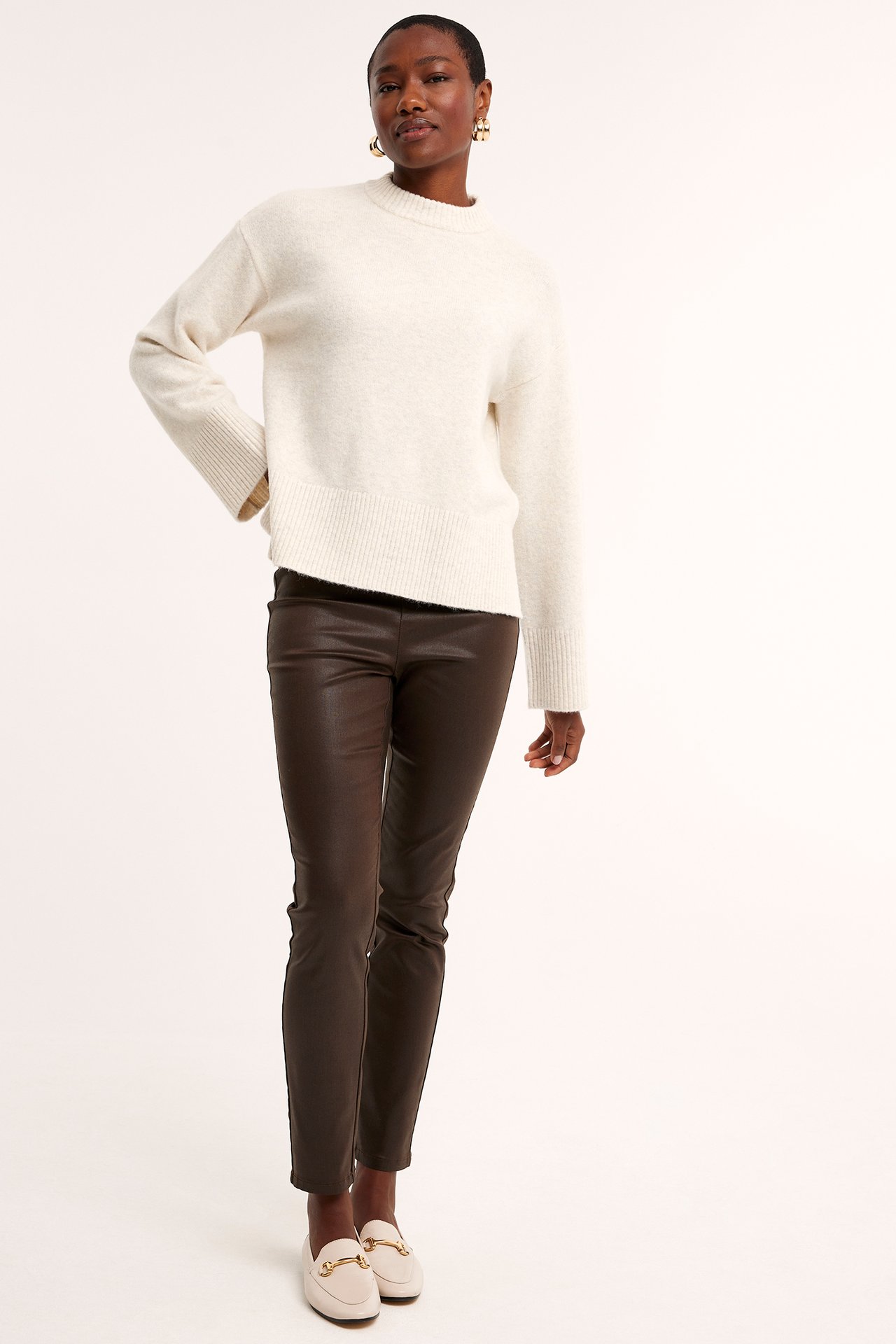 Leggings i skinnimitation - Mörkbrun - 2