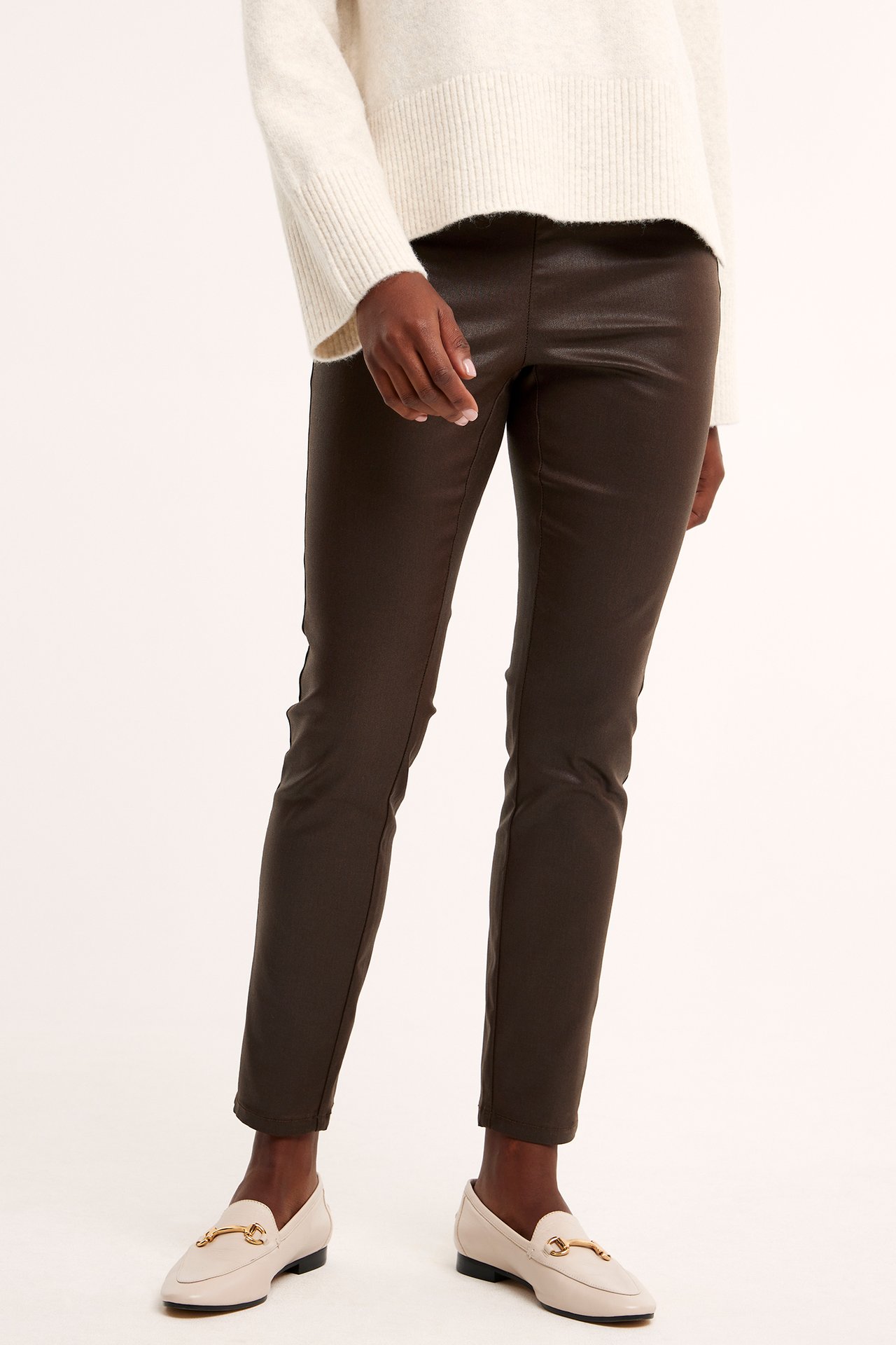 Leggings i skinnimitation - Mörkbrun - 3