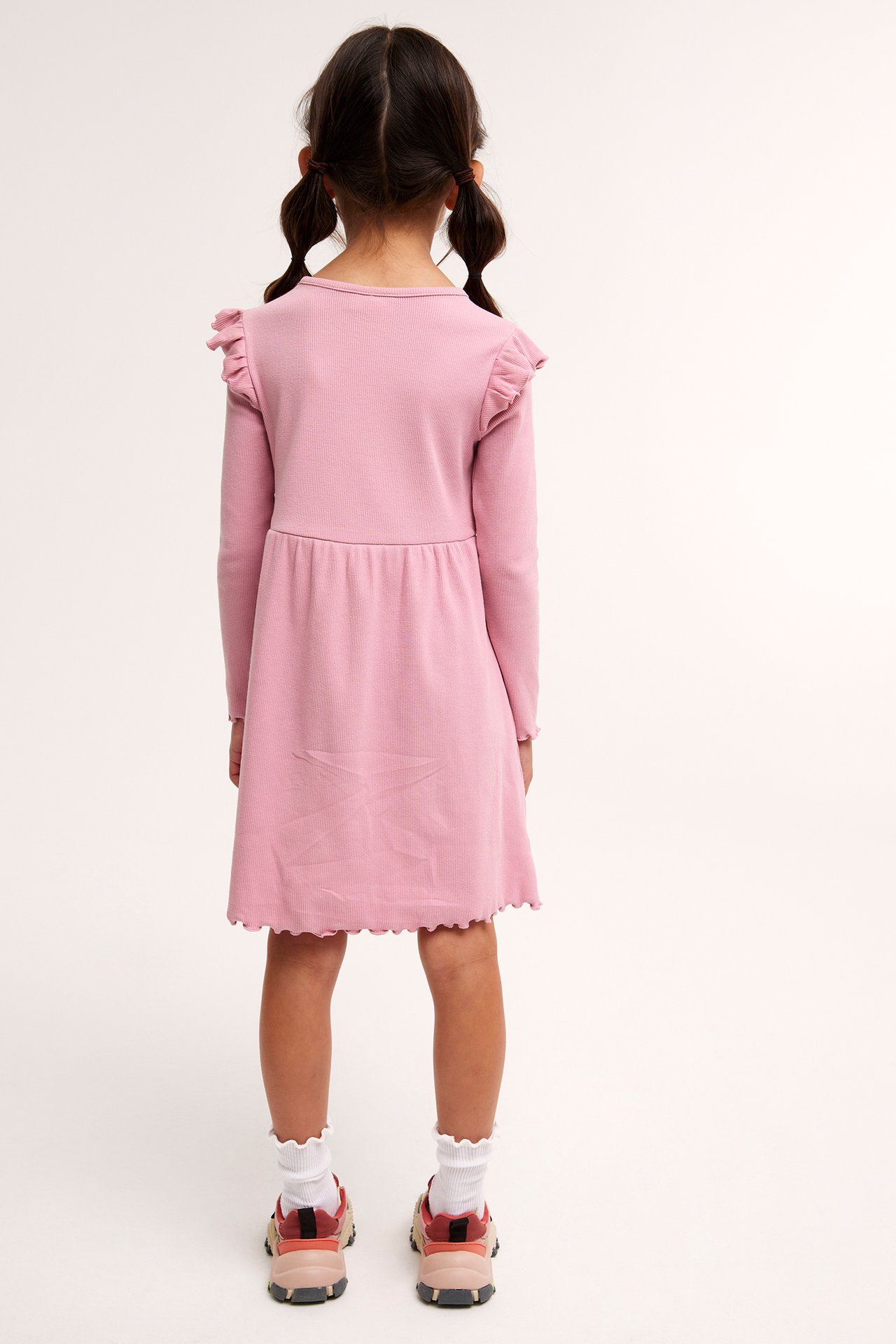 Prążkowana sukienka z długimi rękawami - Różowy - 3