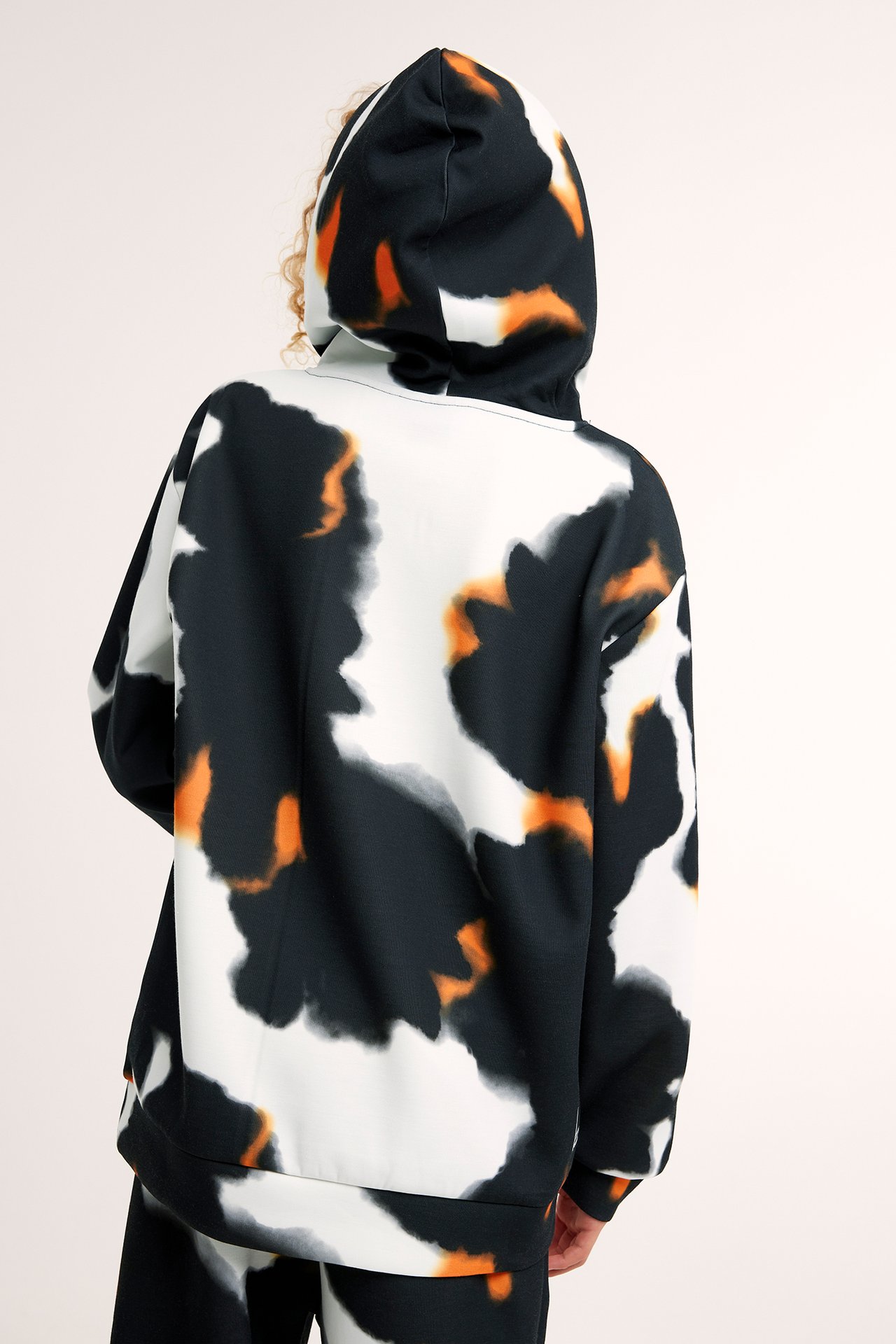 Bluza z kapturem, we wzory - Czarne - 5