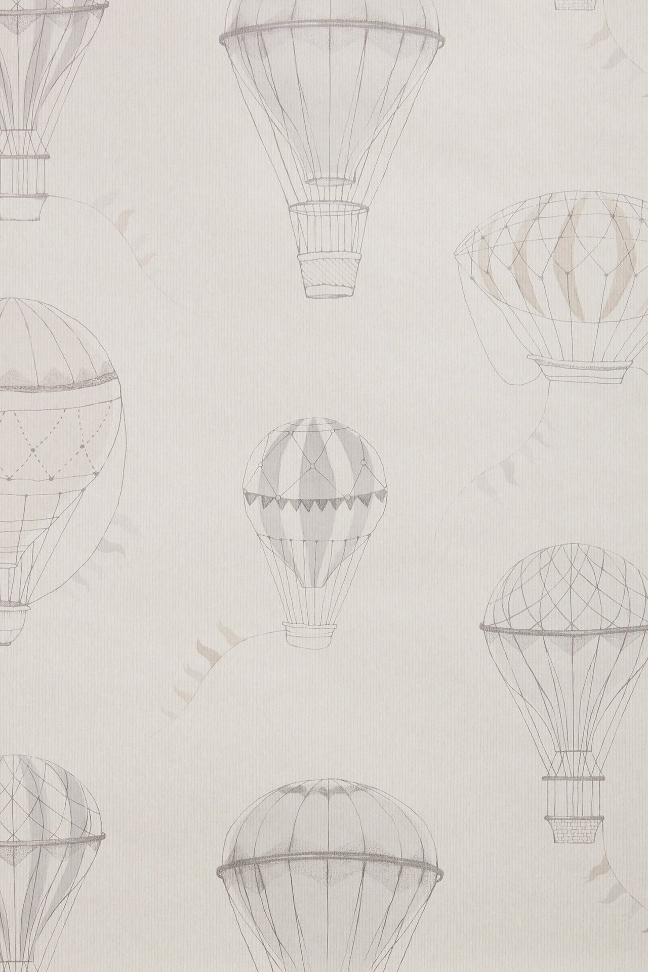 Pełny widok beżowej tapety flizelinowej z wzorem szarych i beżowych balonów na ogrzane powietrze i proporczyków.
