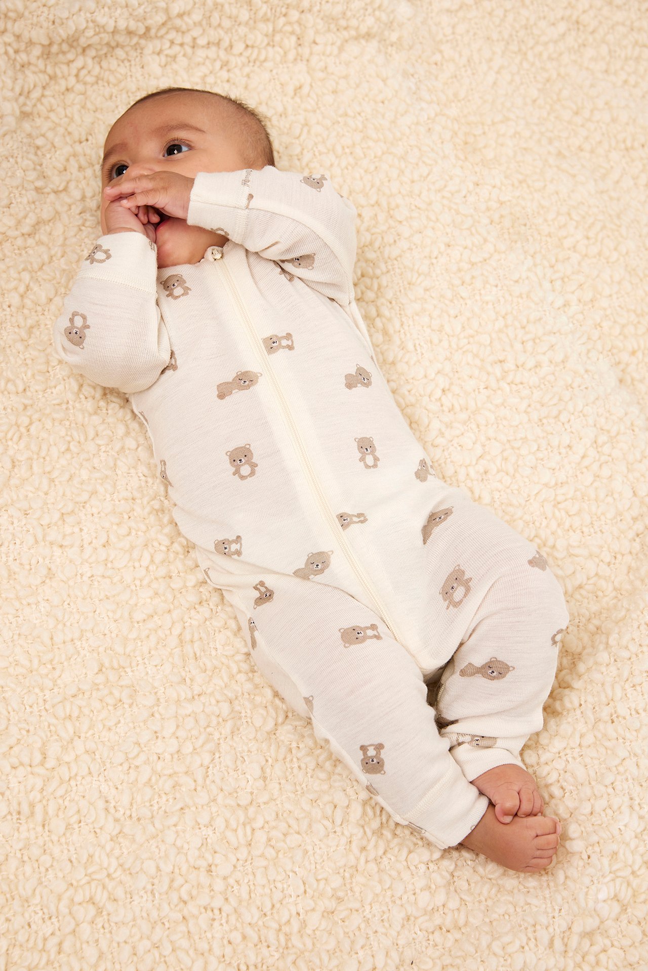 Mønstret jumpsuit i merinoull - Beige - 4