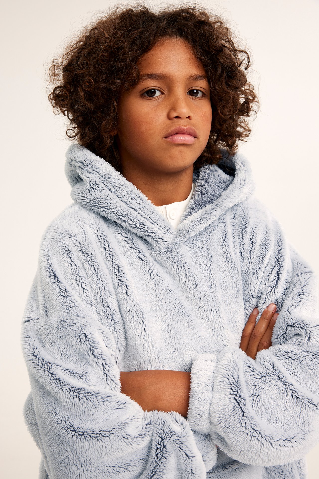 Bluza oversize z kapturem, z polaru - Szary melanż - 2