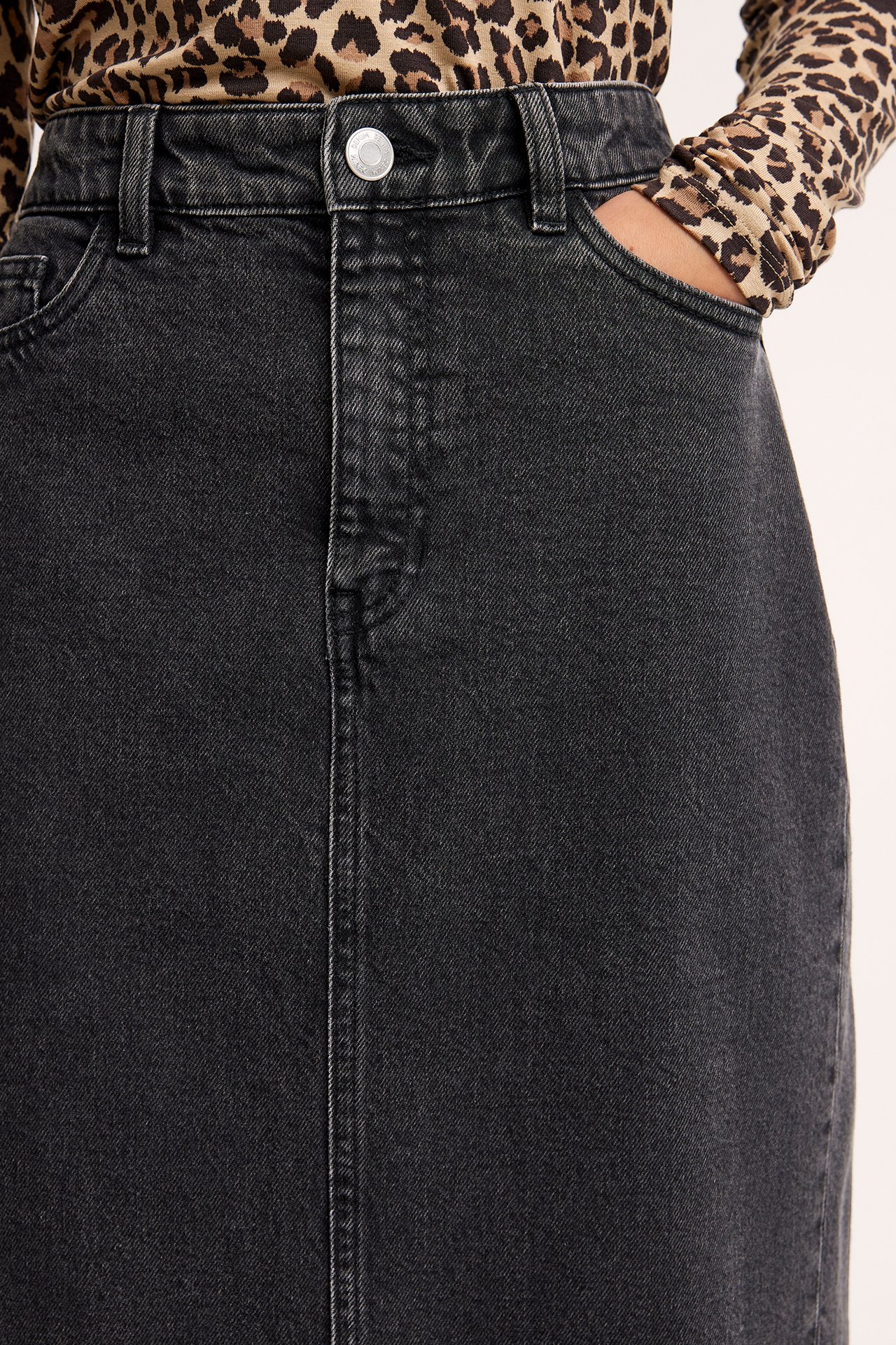 Langt jeansskjørt - Svart denim - 4