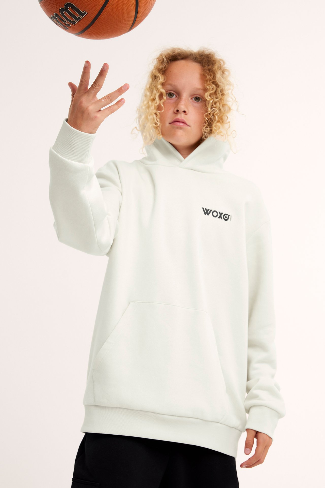 Bluza z kapturem, z nadrukiem na plecach - Offwhite - 2