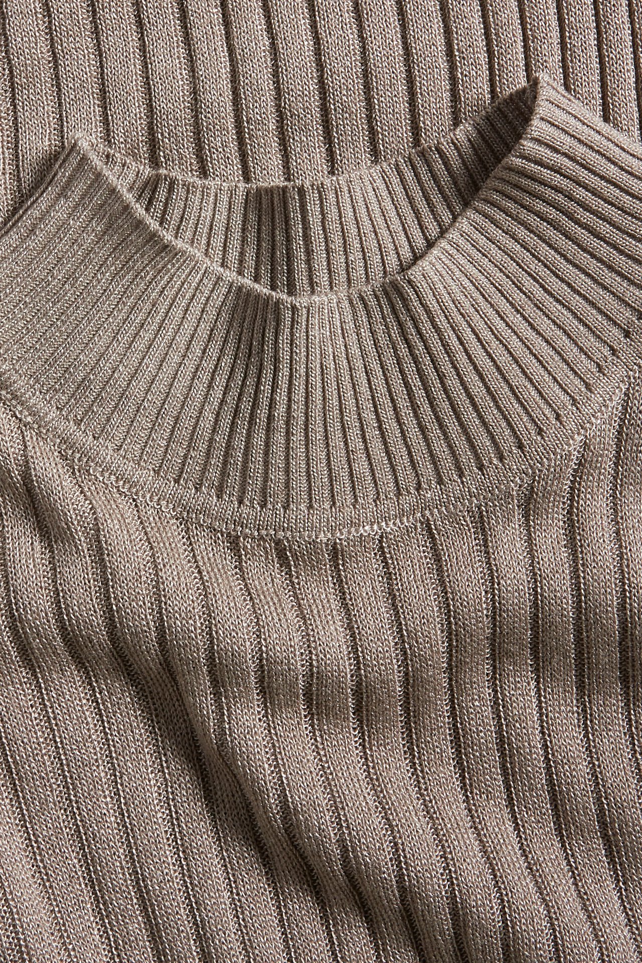 Glittrig polotröja - Mörkbeige - 6