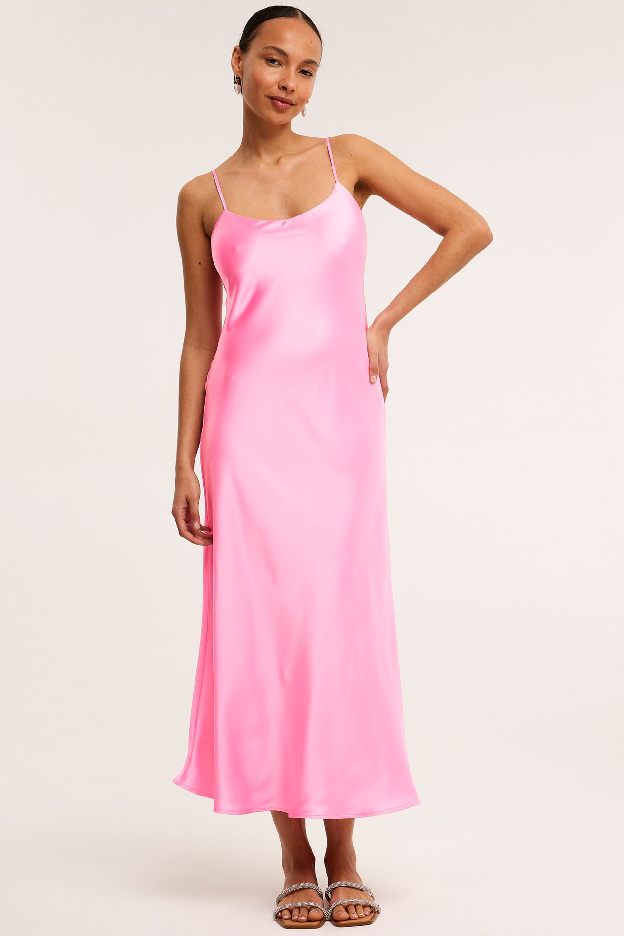 Sukienka z satyny - Różowy - 174cm / Storlek: S - 1