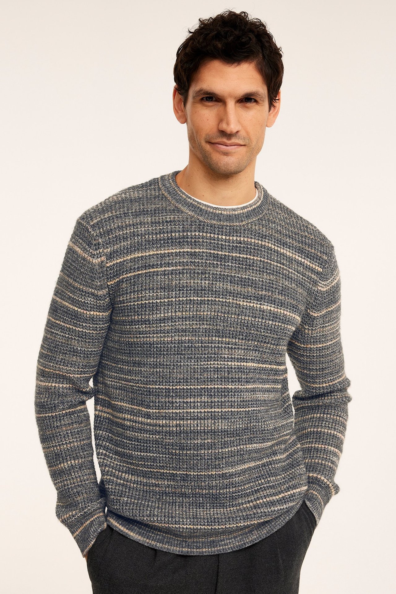 Dzianinowy sweter - Szary - 188cm / Storlek: M - 1